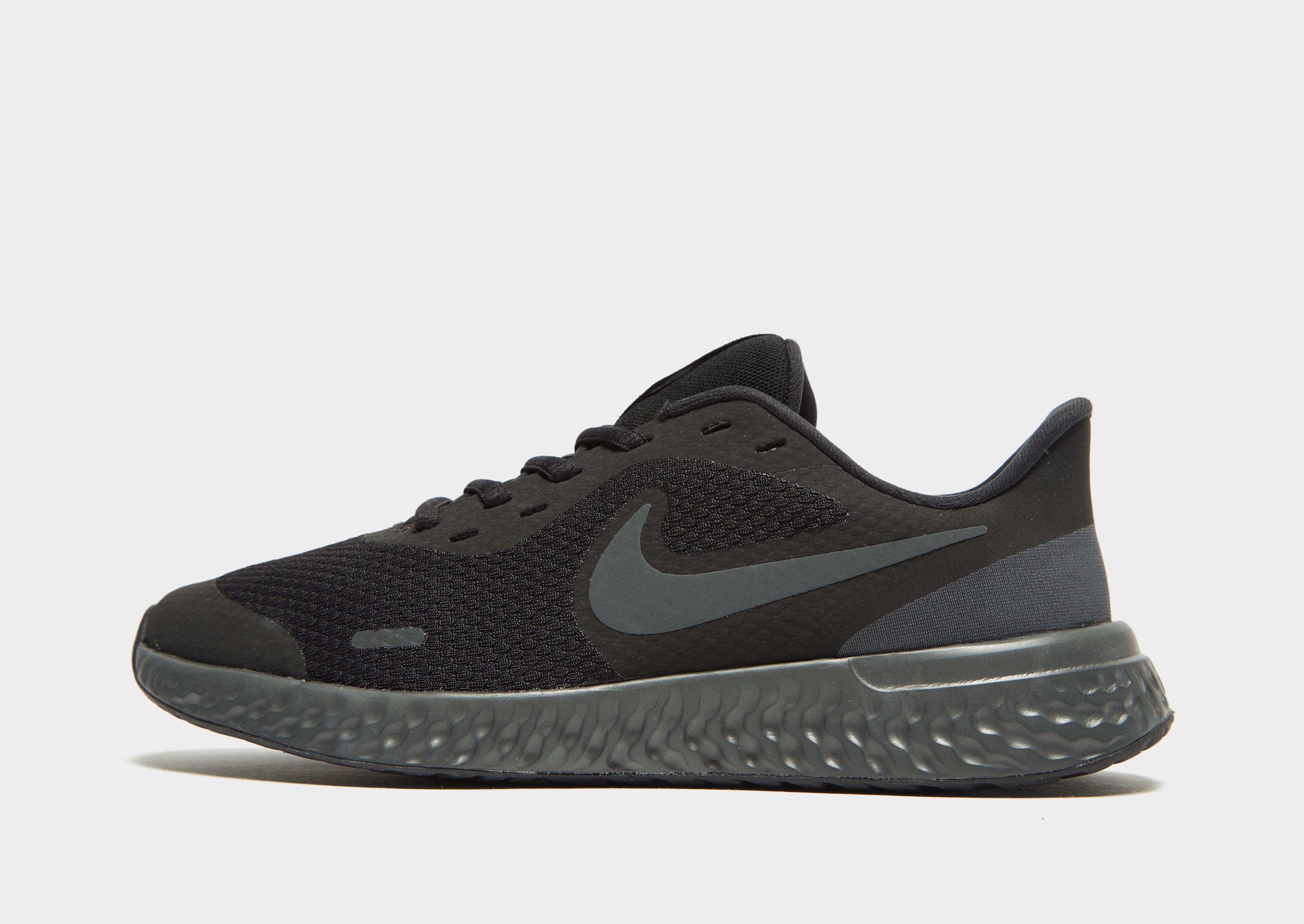 Black Nike Revolution 5 Junior | JD Sports