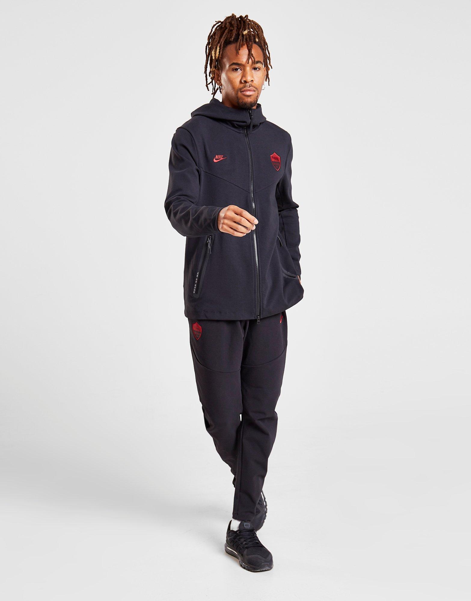 nike as roma tech fleece