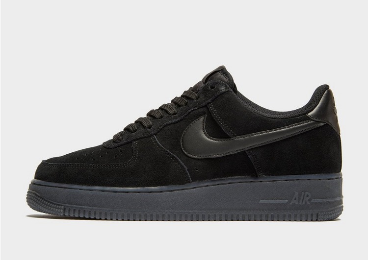 Nike Air Force 1 '07 LV8