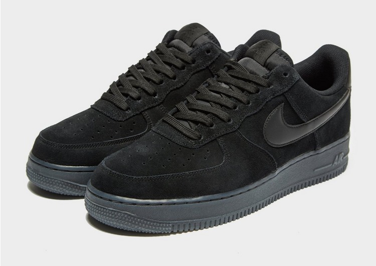 Nike Air Force 1 '07 LV8