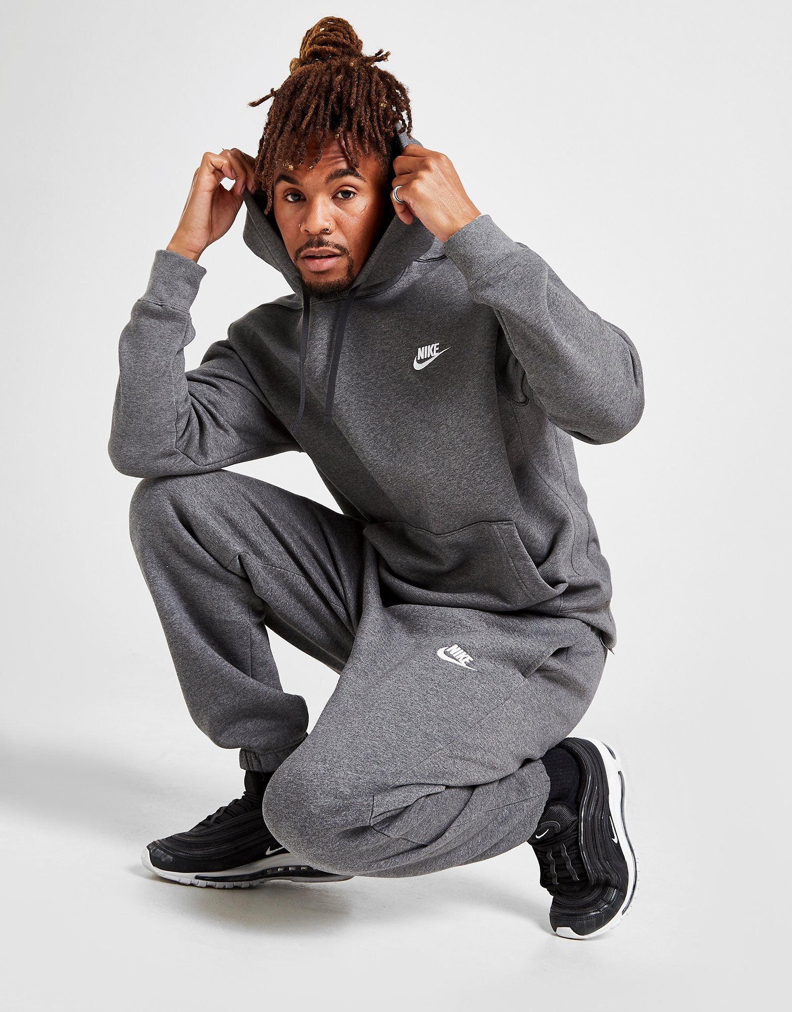 nike foundation fleece joggers