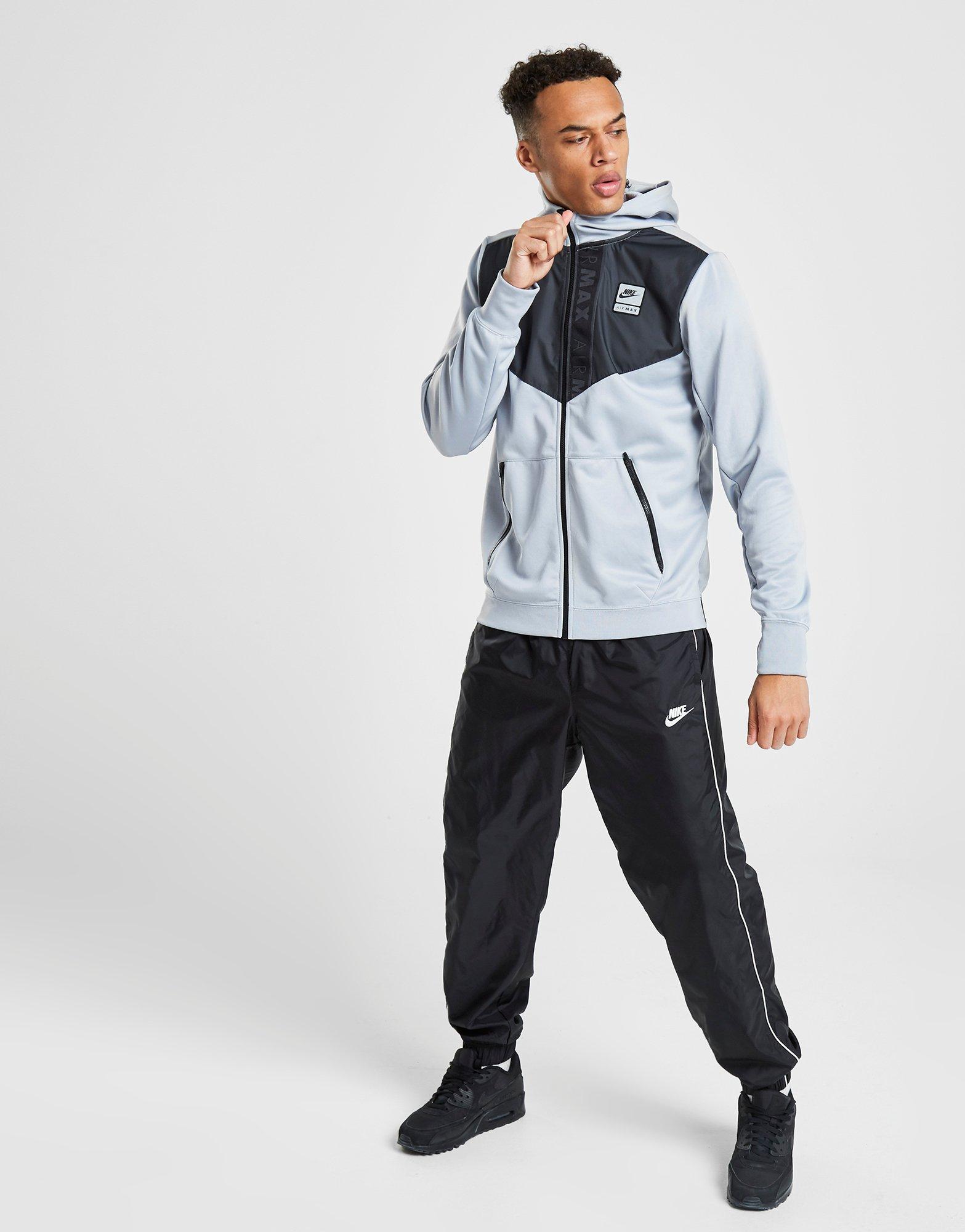 nike air max clothing