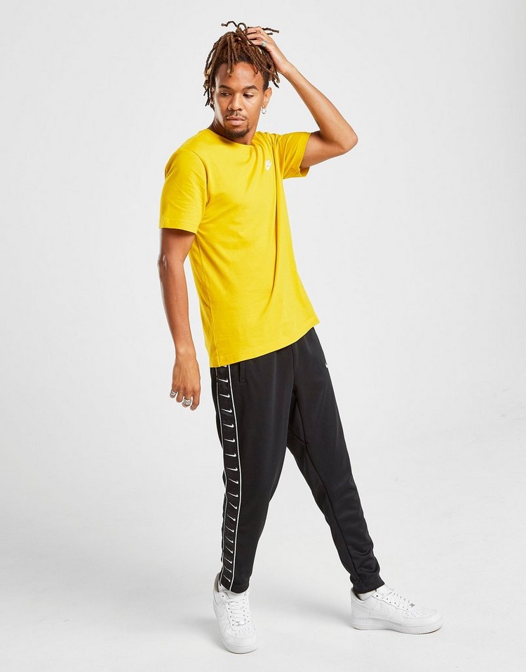 Nike Club Short Sleeve T-Shirt