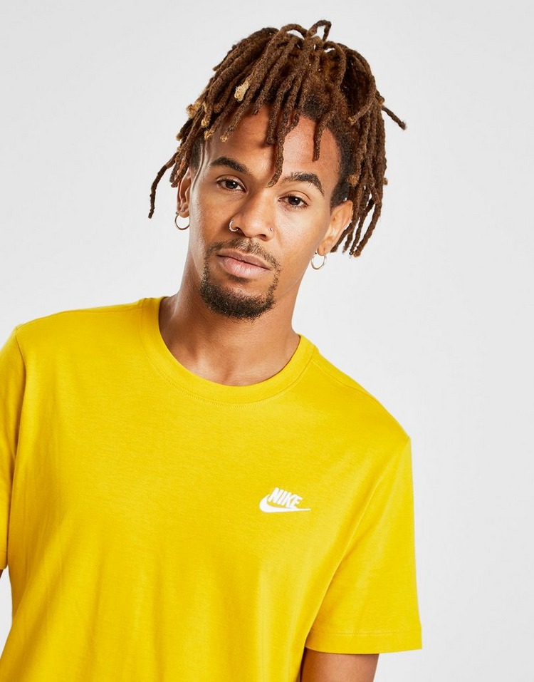 Nike Club Short Sleeve T-Shirt