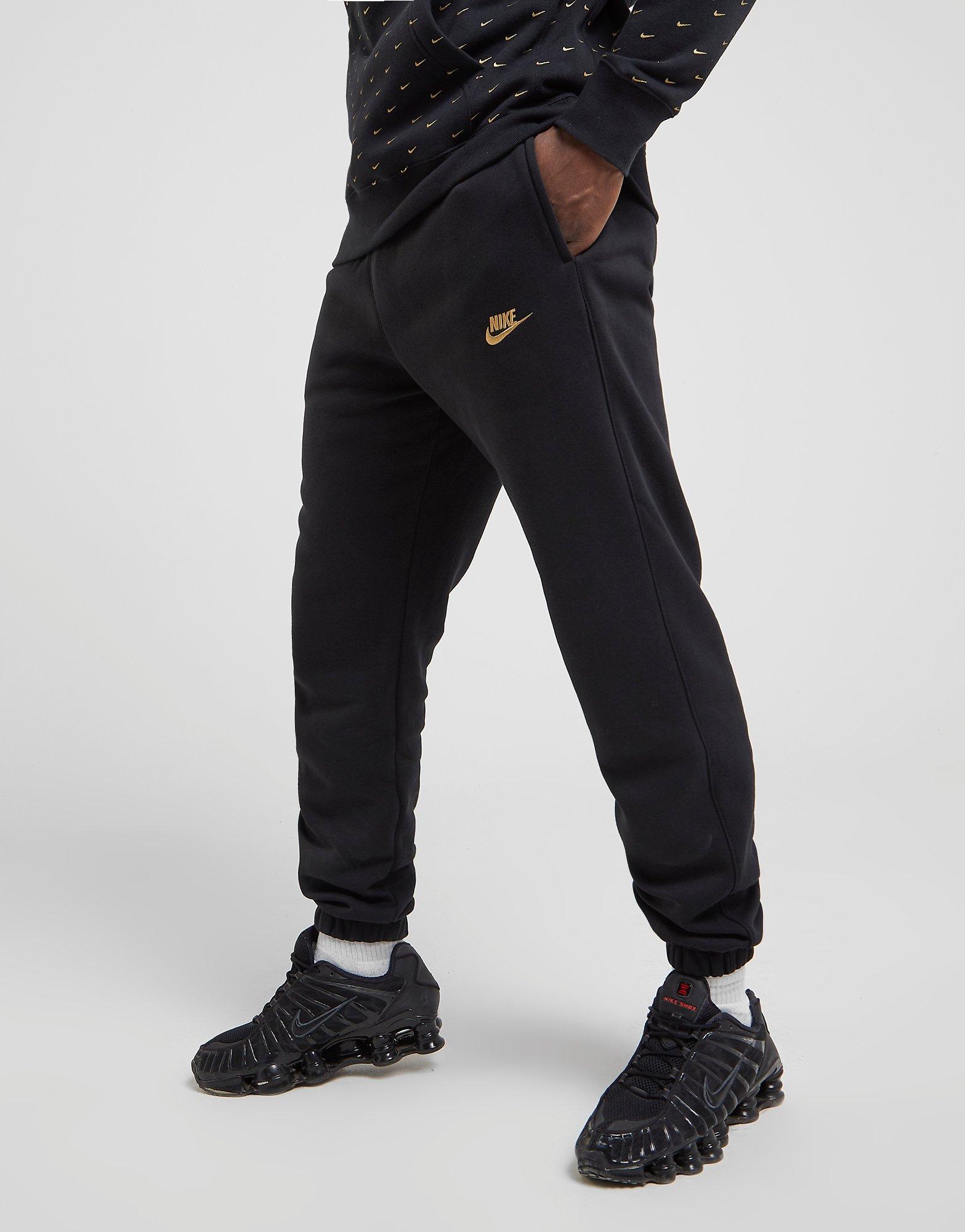 nike foundation cuffed fleece joggers black