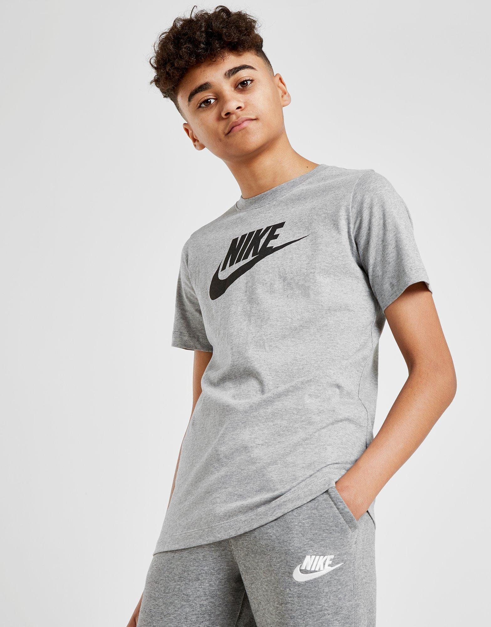 nike futura t shirt junior