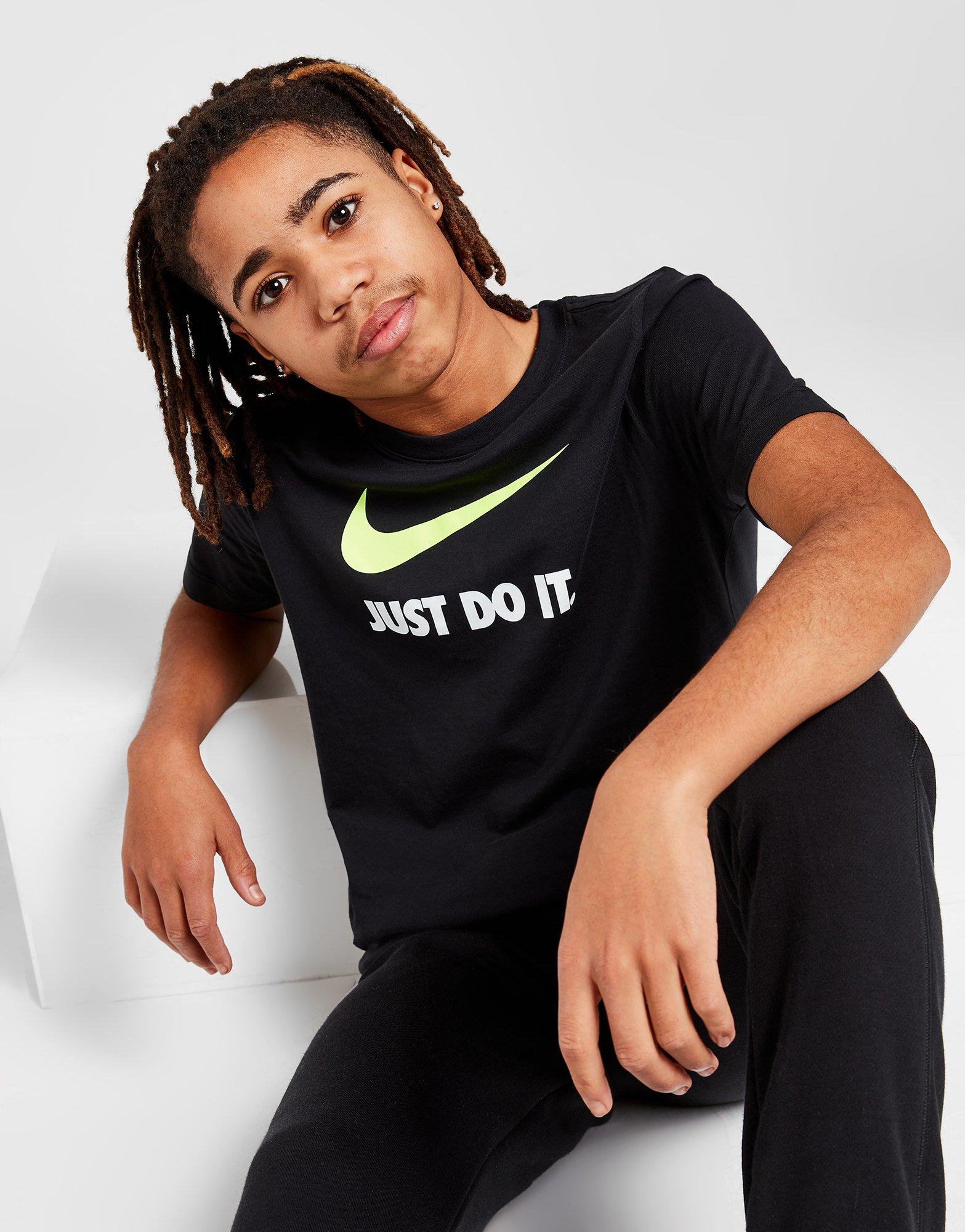Ideal petróleo Transitorio Nike camiseta Just Do It júnior en Negro | JD Sports España