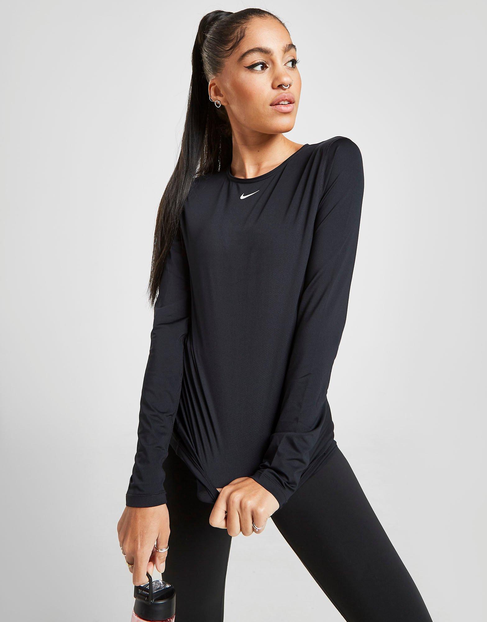 long sleeve black workout top