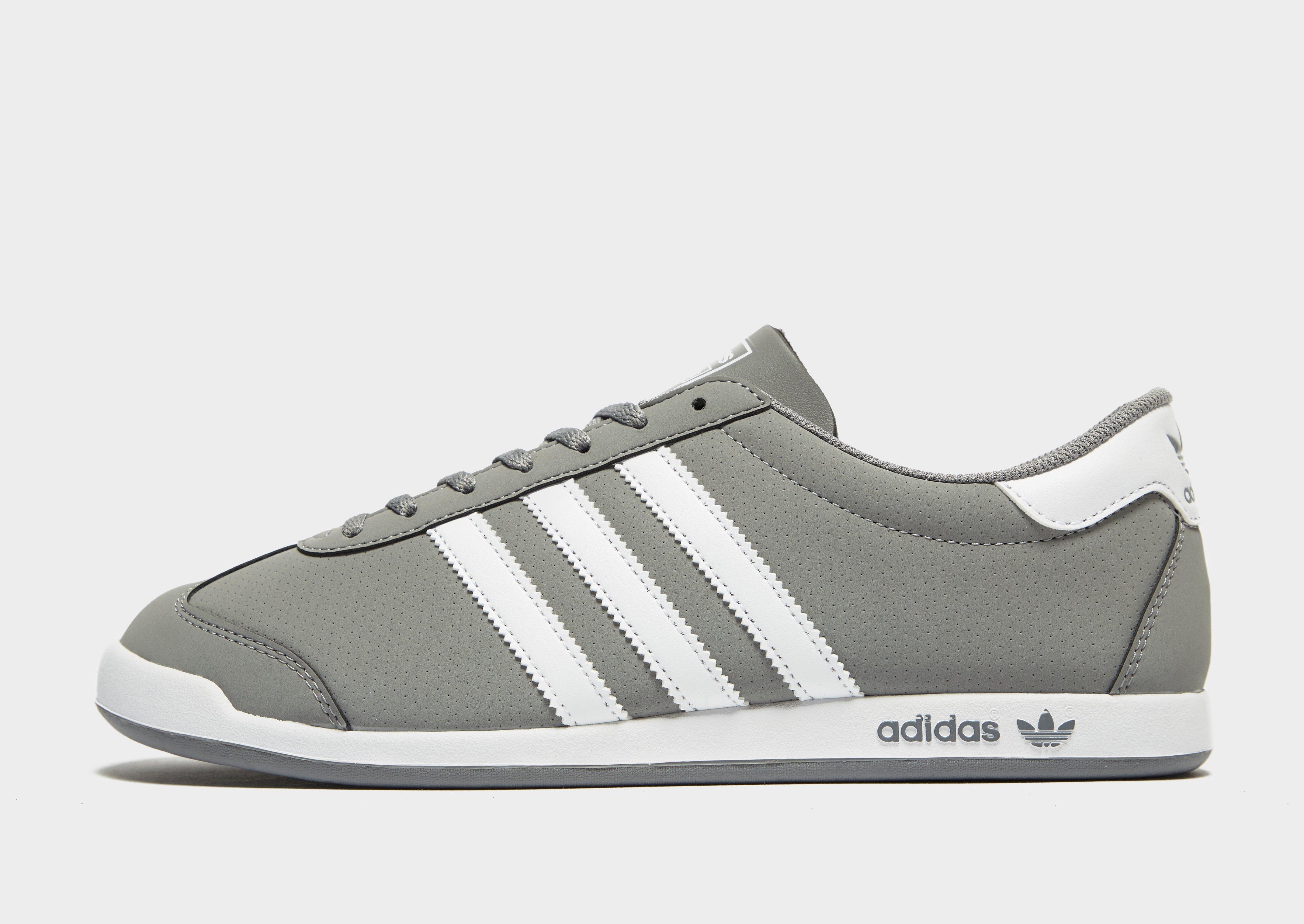 adidas sneeker