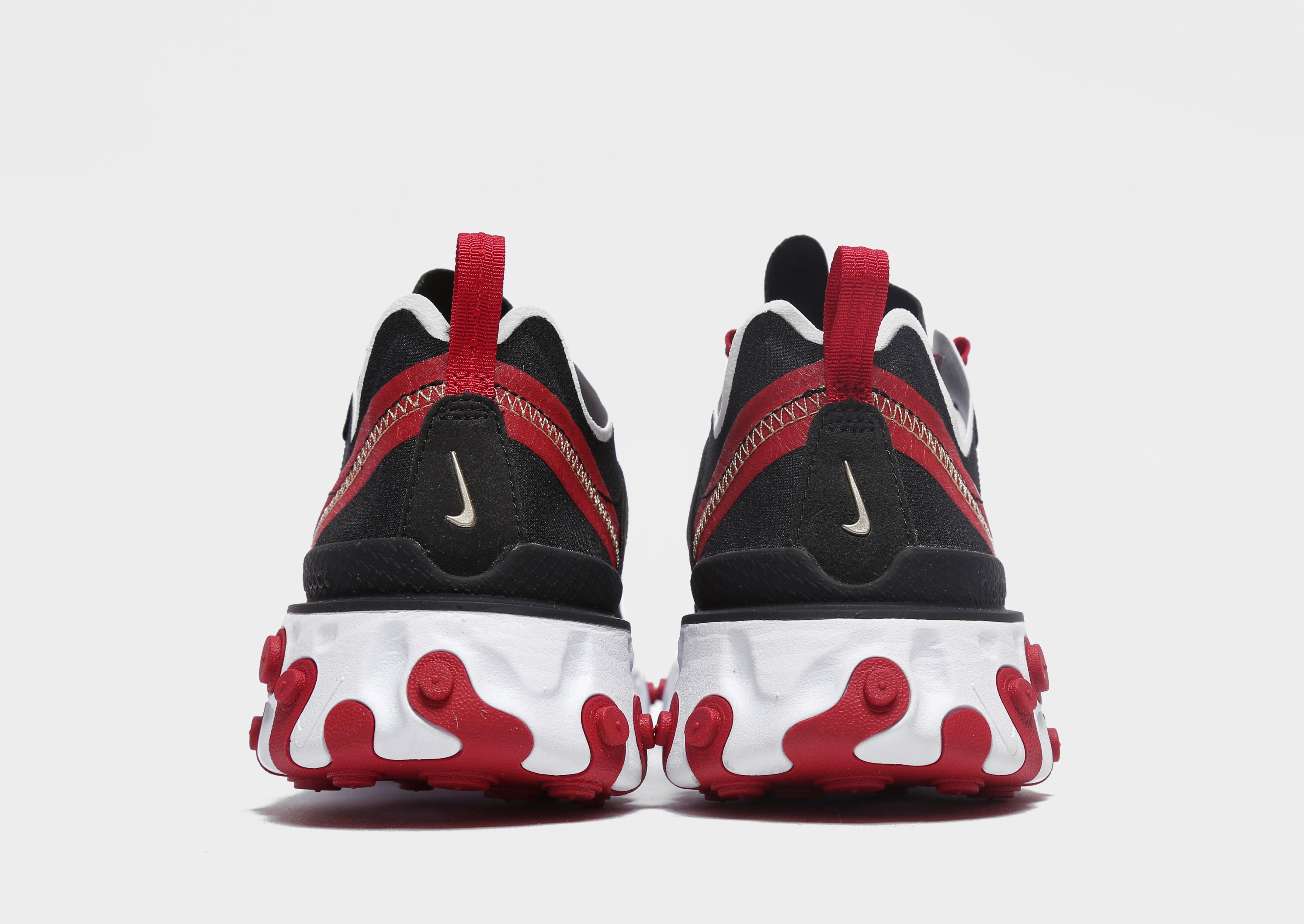 nike react element negras