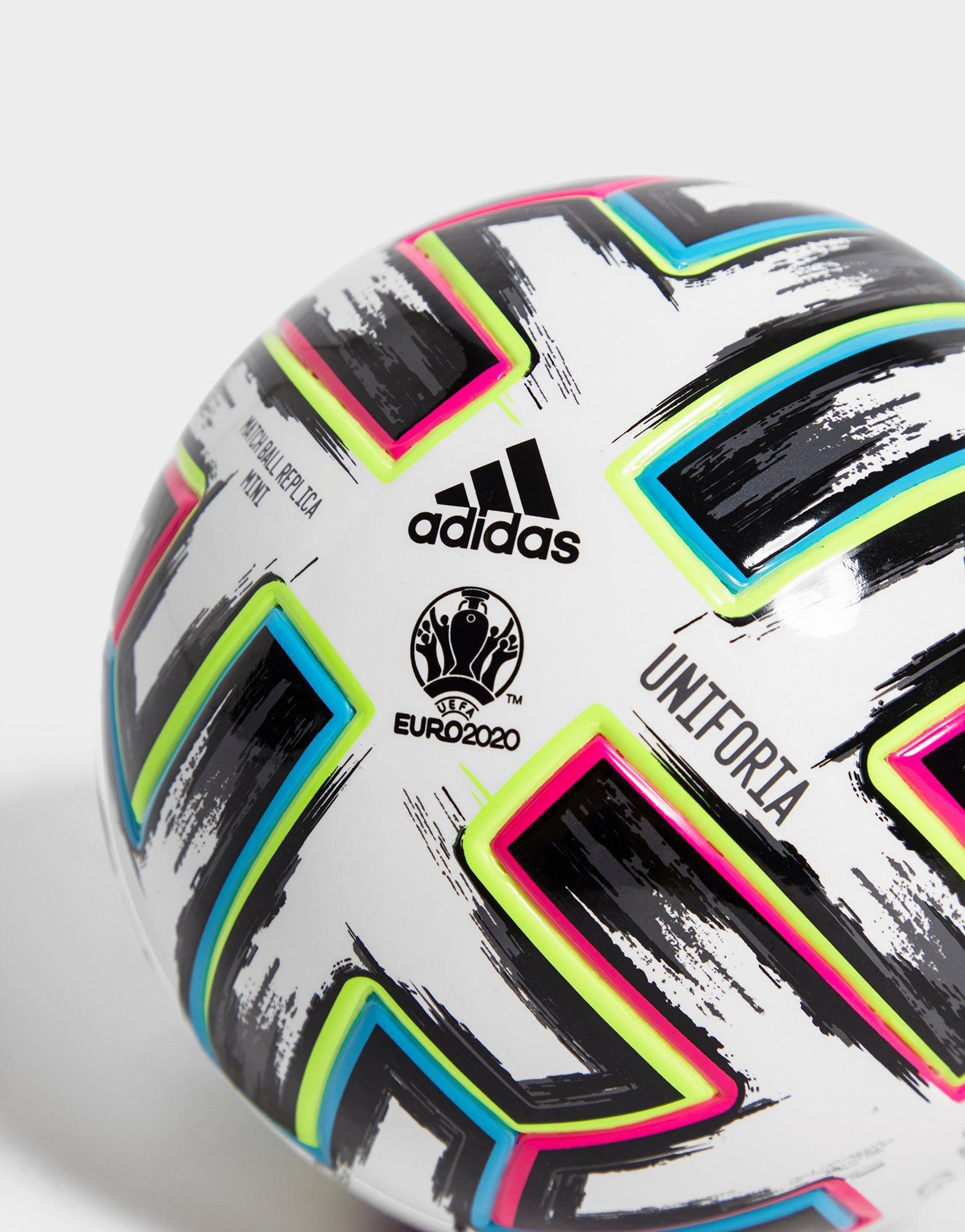palloni da calcio adidas