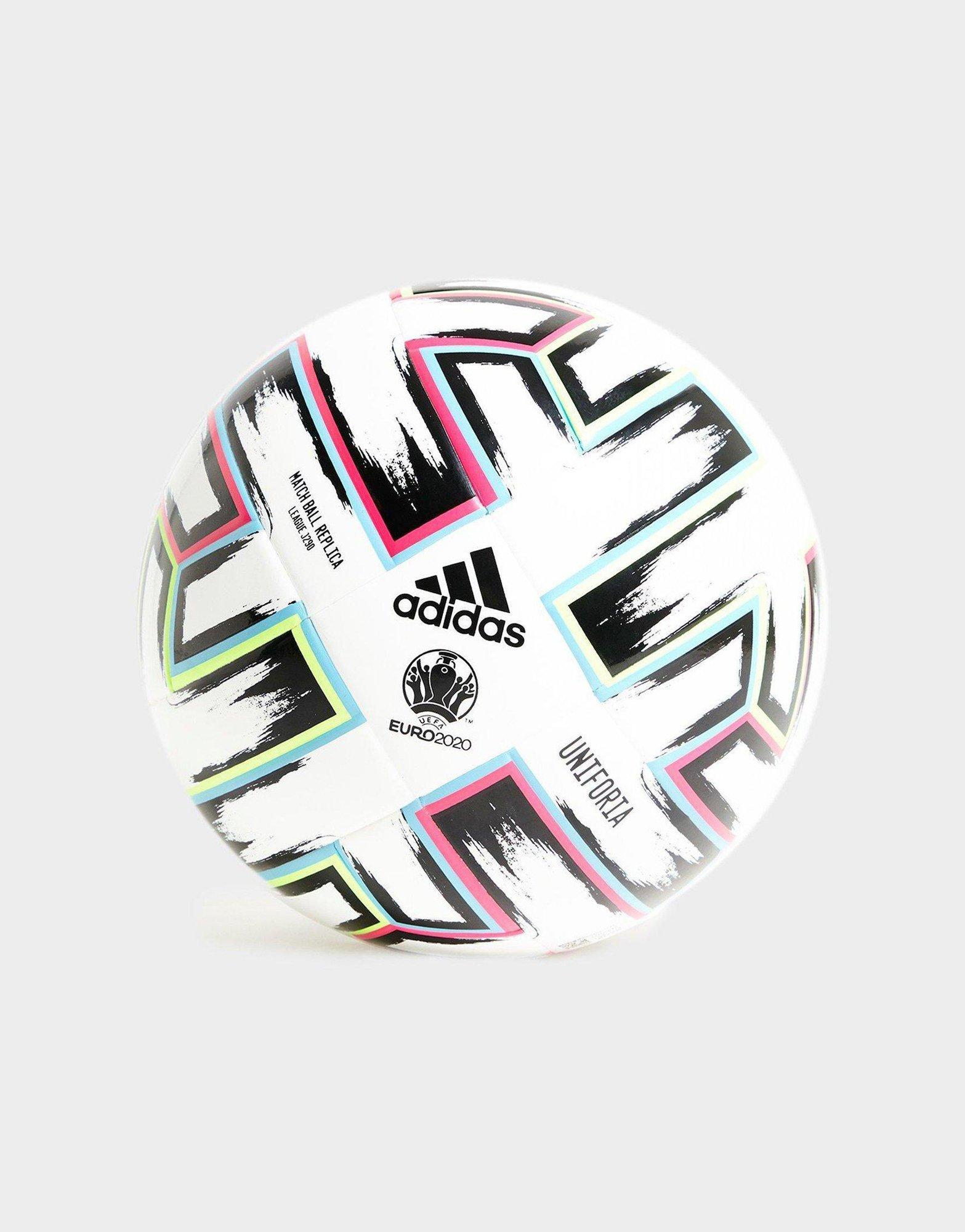 ballon football adidas