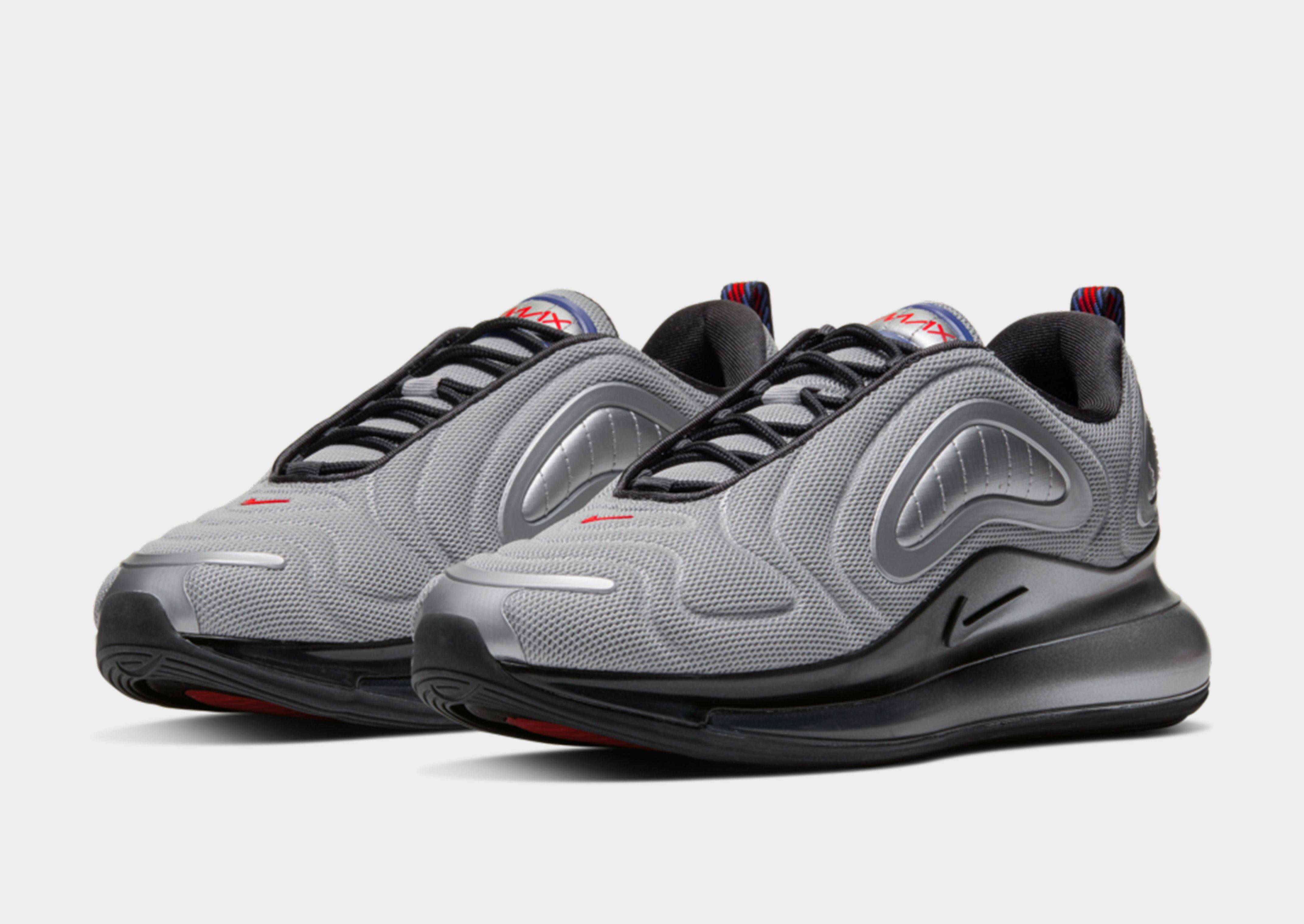 air max 720 grigie e nere