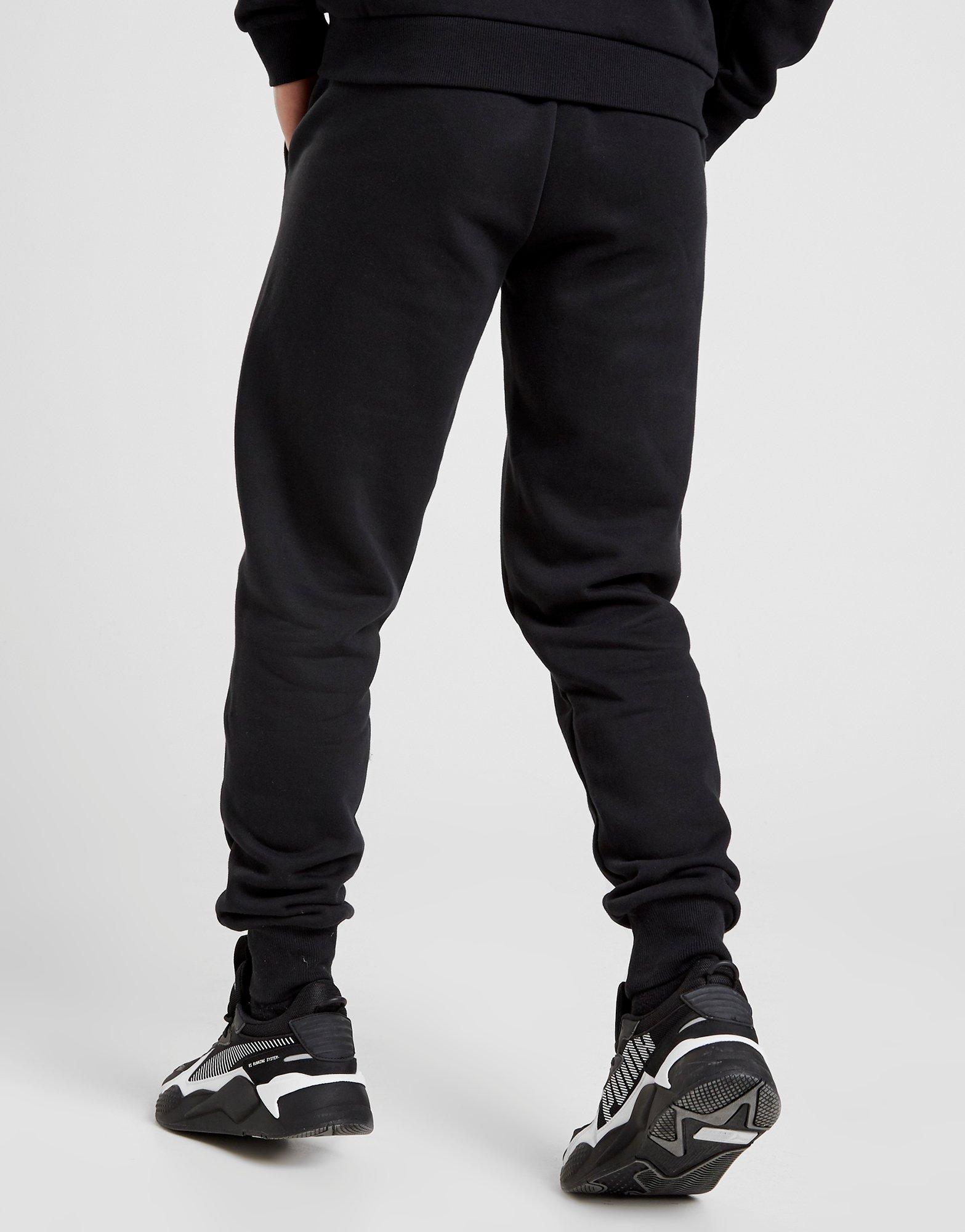 black puma joggers