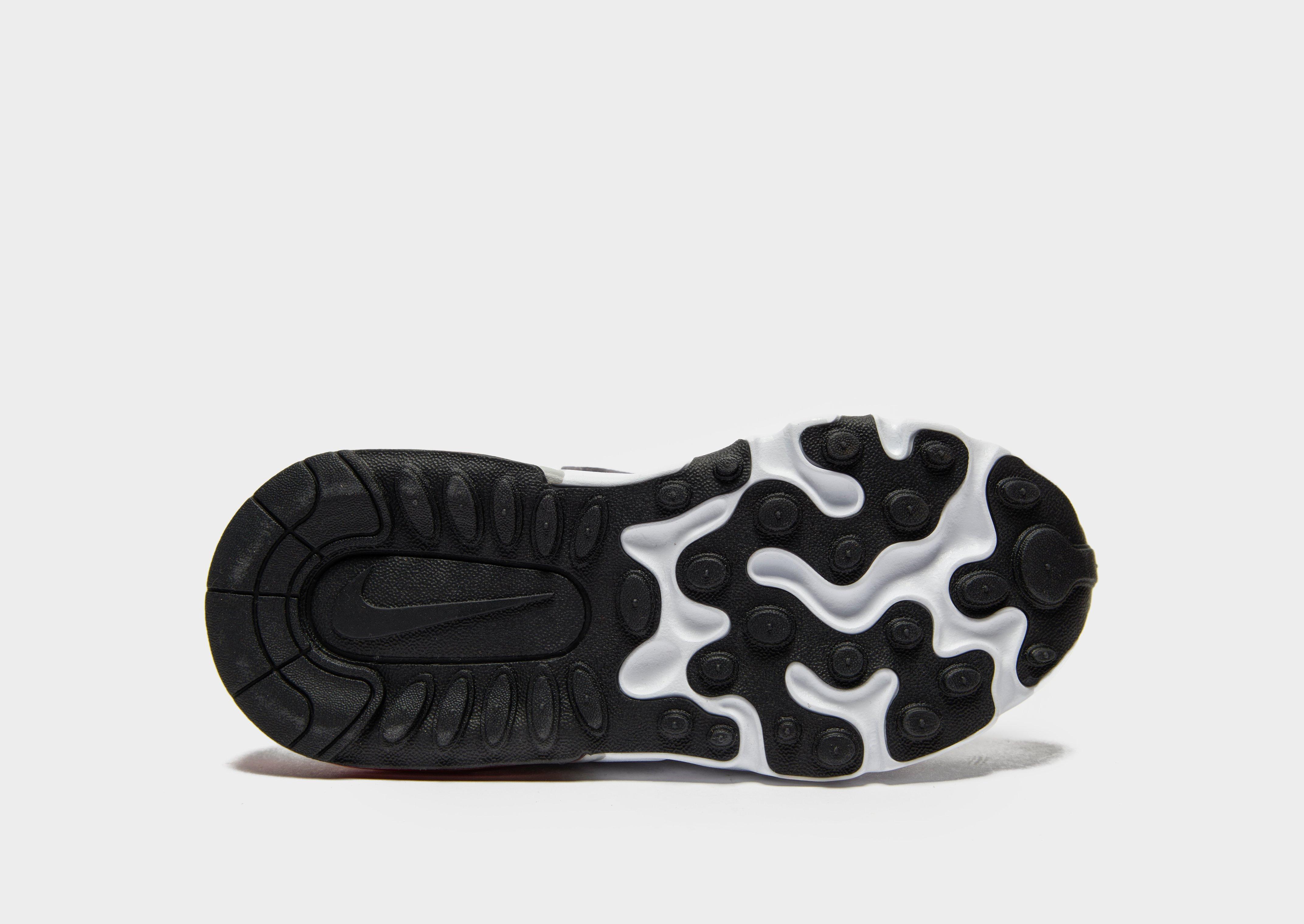 black and white nike toddler shoes