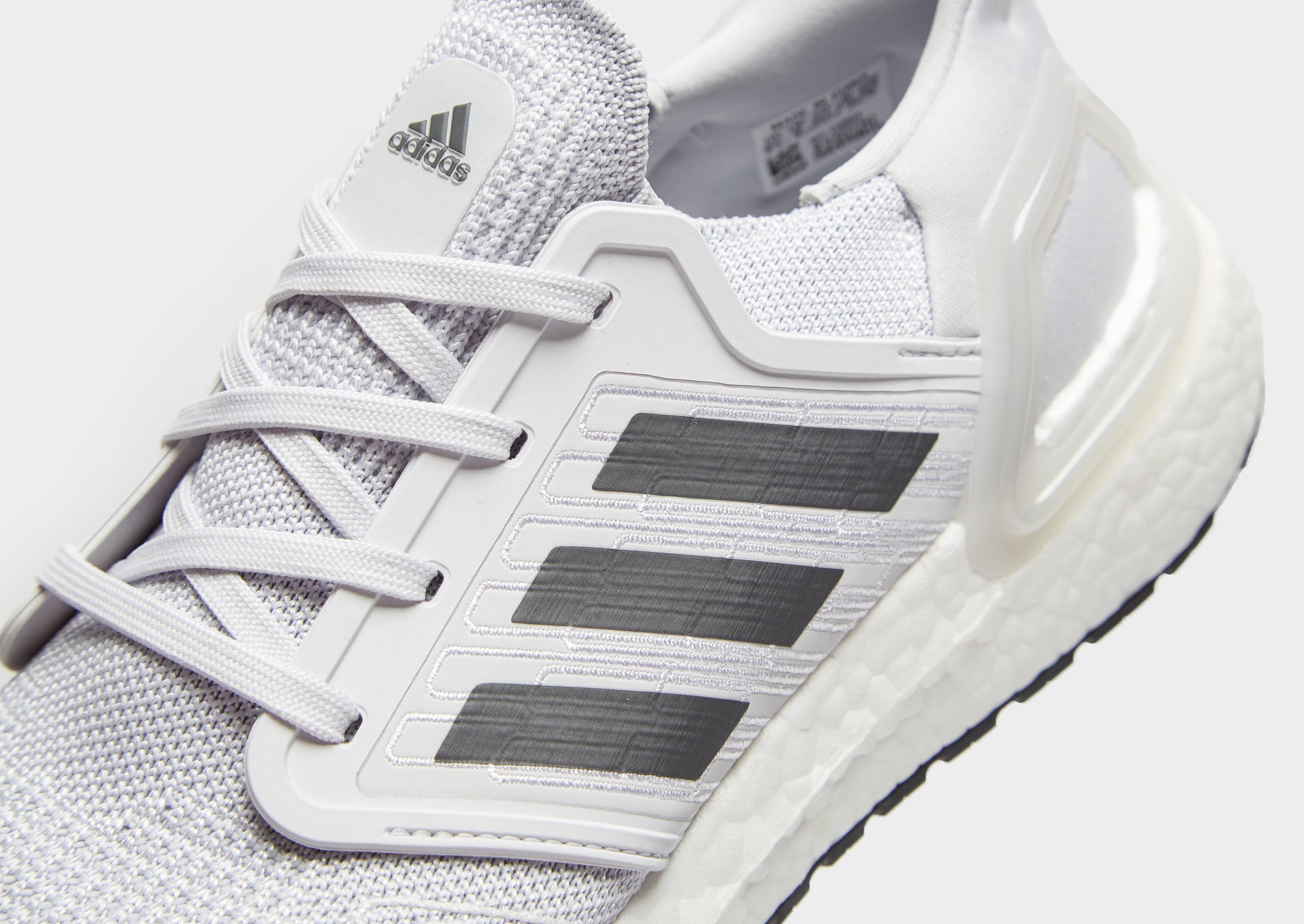 adidas ultra boost bianche con strisce argento