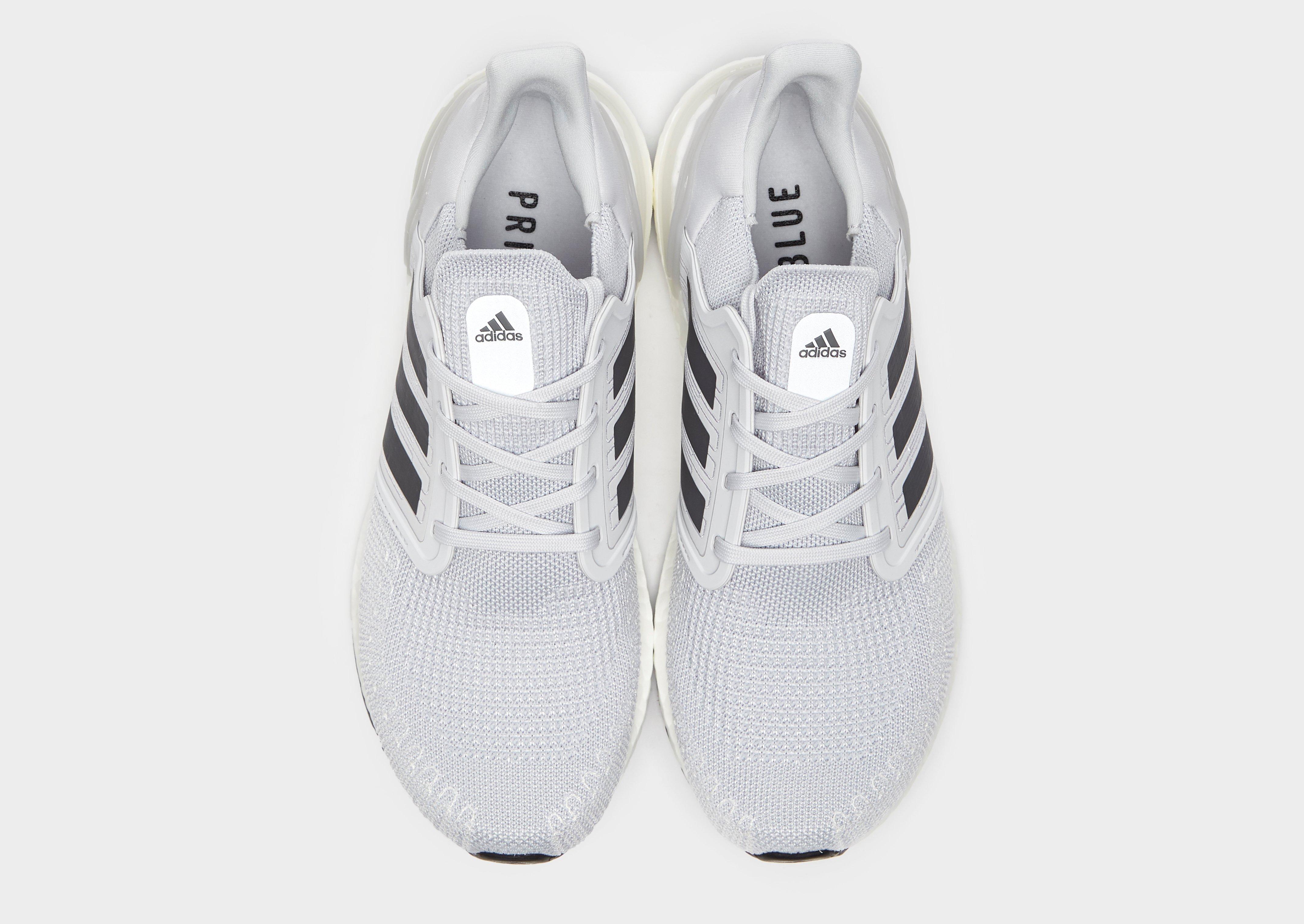 adidas ultra boost bianche con strisce argento