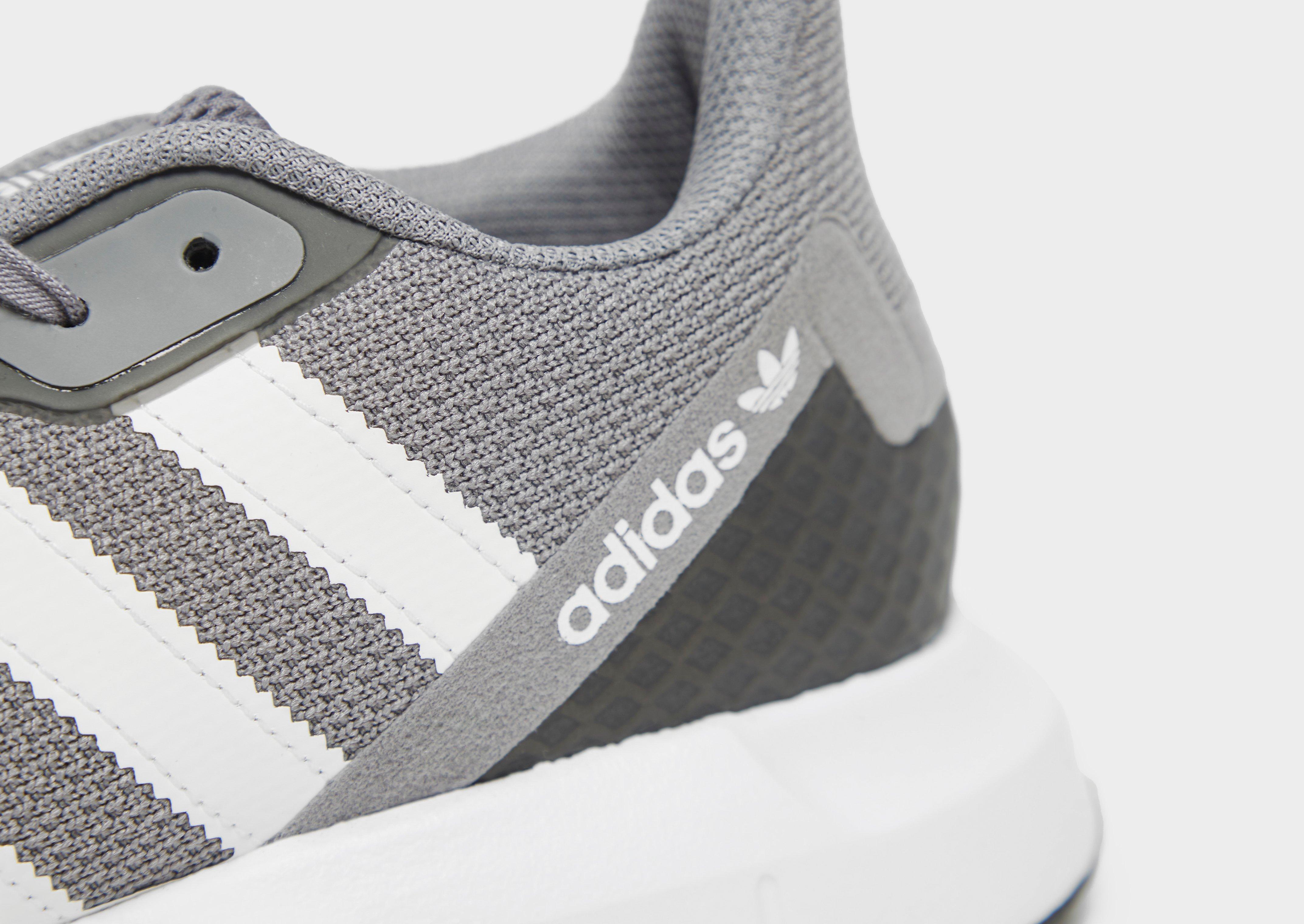 adidas swift run champs