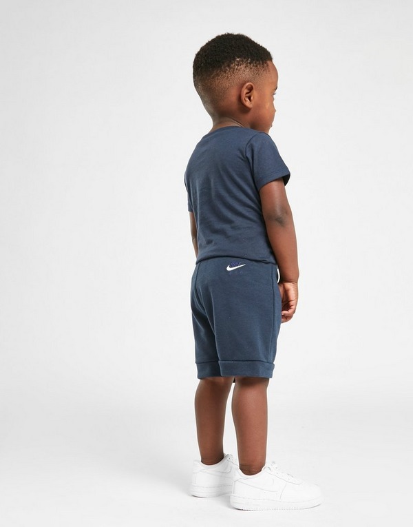 ensemble nike short t-shirt ensemble nike short t-shirt