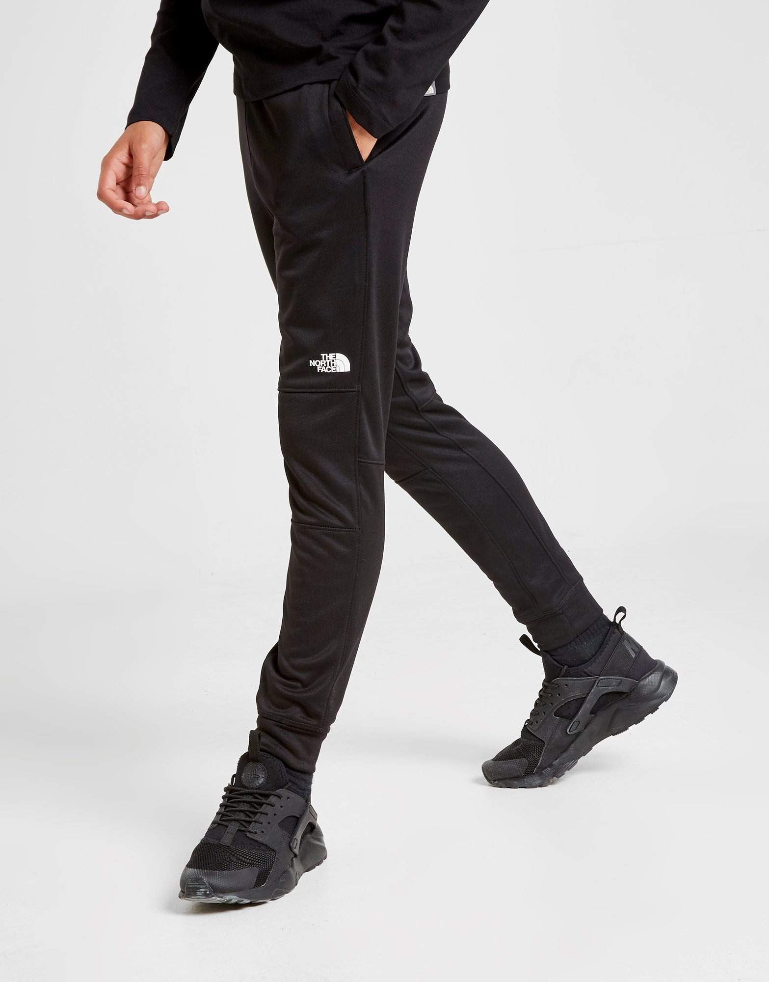 Acquista The North Face Surgent Joggers Junior in Nero JD Sports