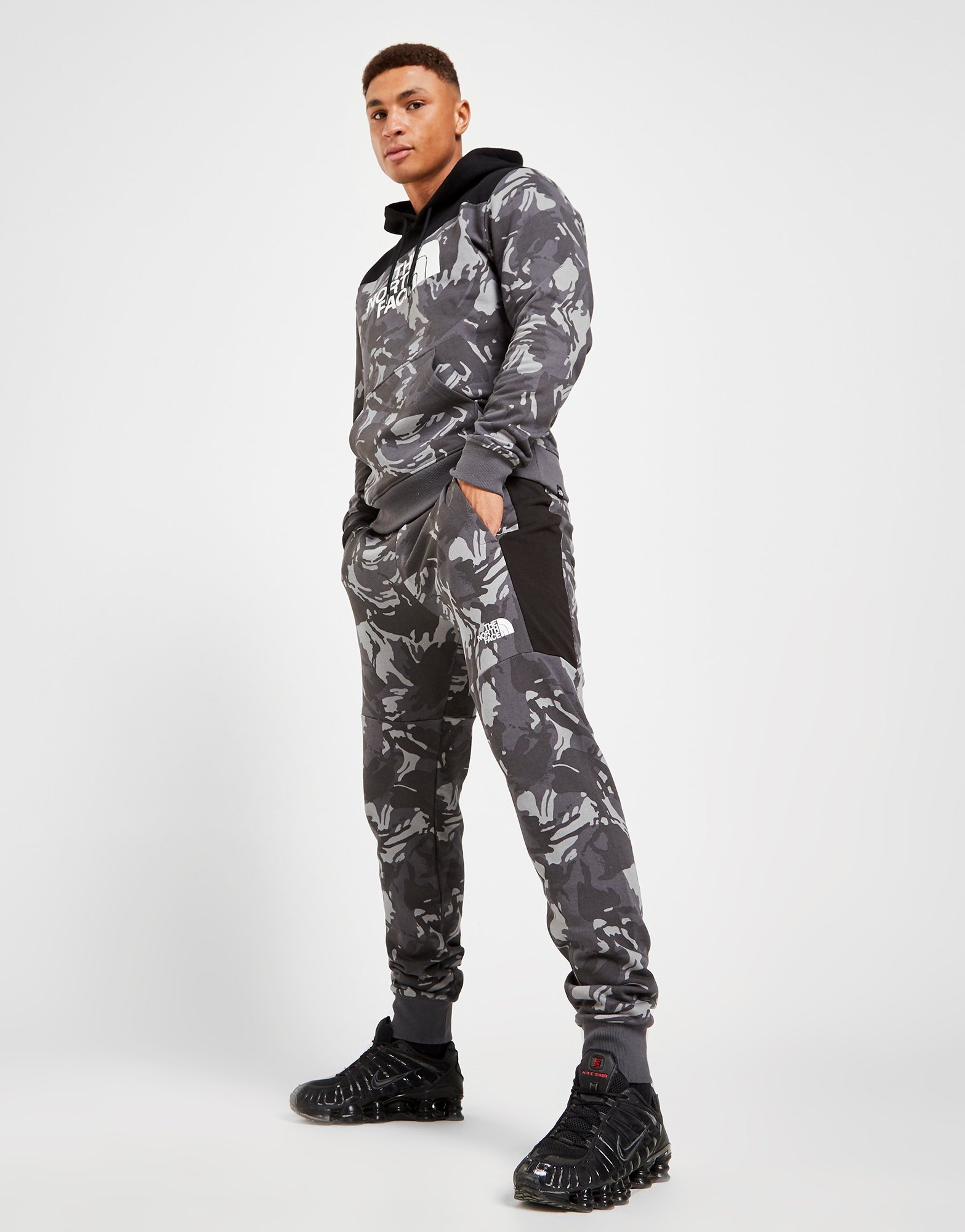 jd the north face tracksuit