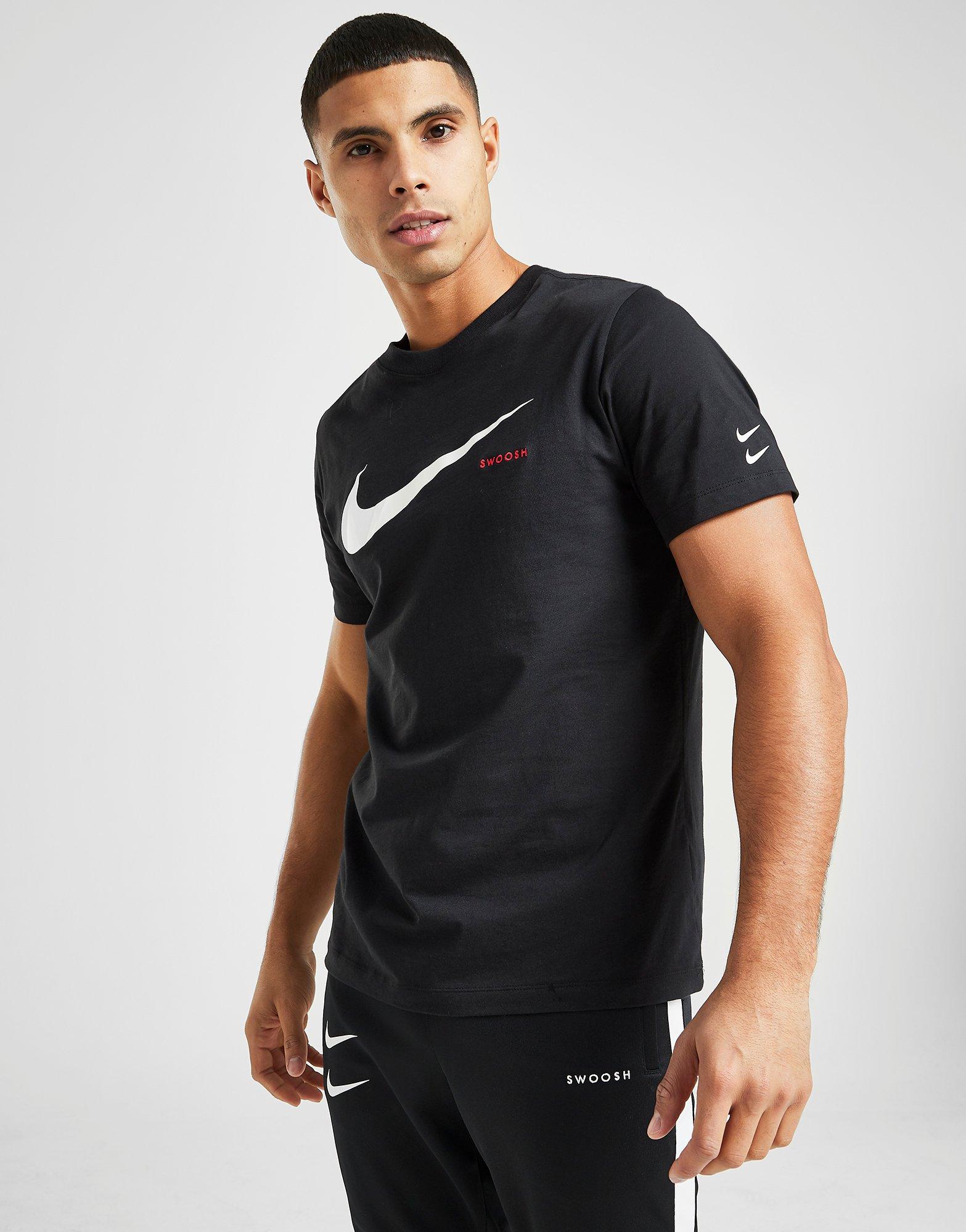 nike swoosh t shirt black