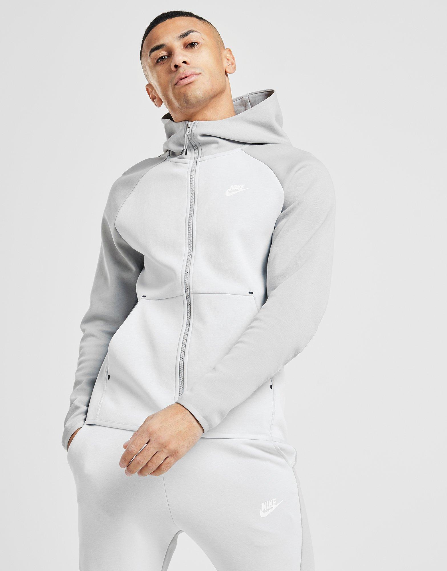 nike tech fleece hoodie light grey
