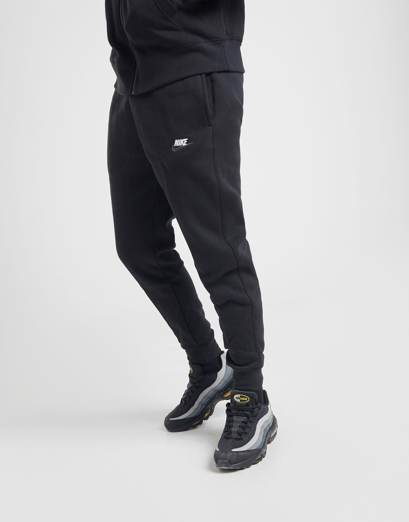 nike foundation fleece joggers