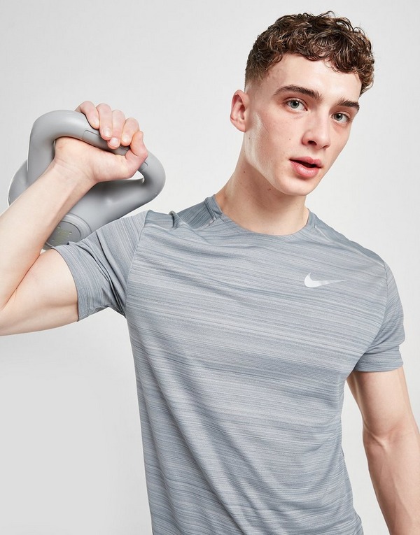Nike Miler Dri-FIT Short Sleeve T-Shirt
