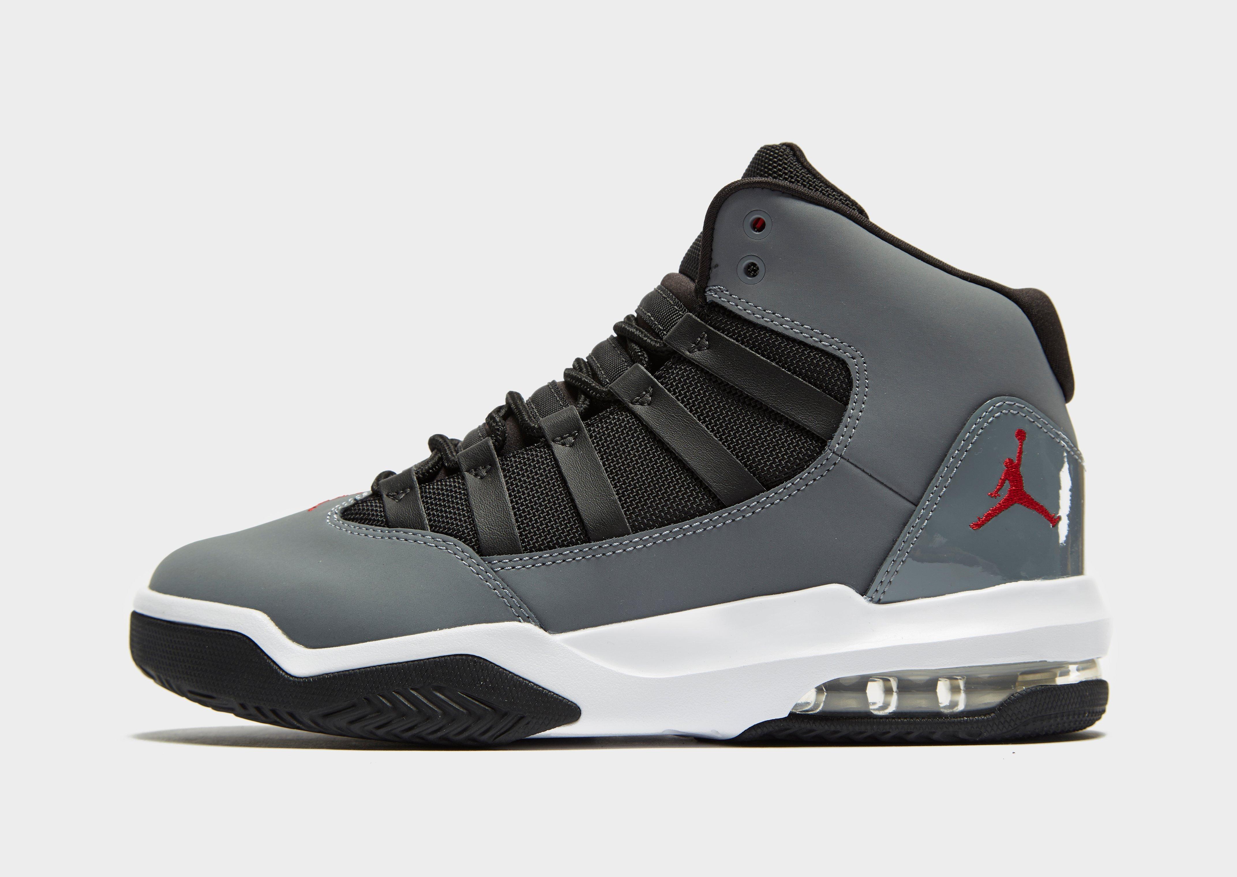 jordan aura red junior