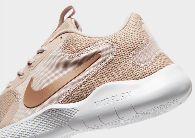 nike run 9 womens
