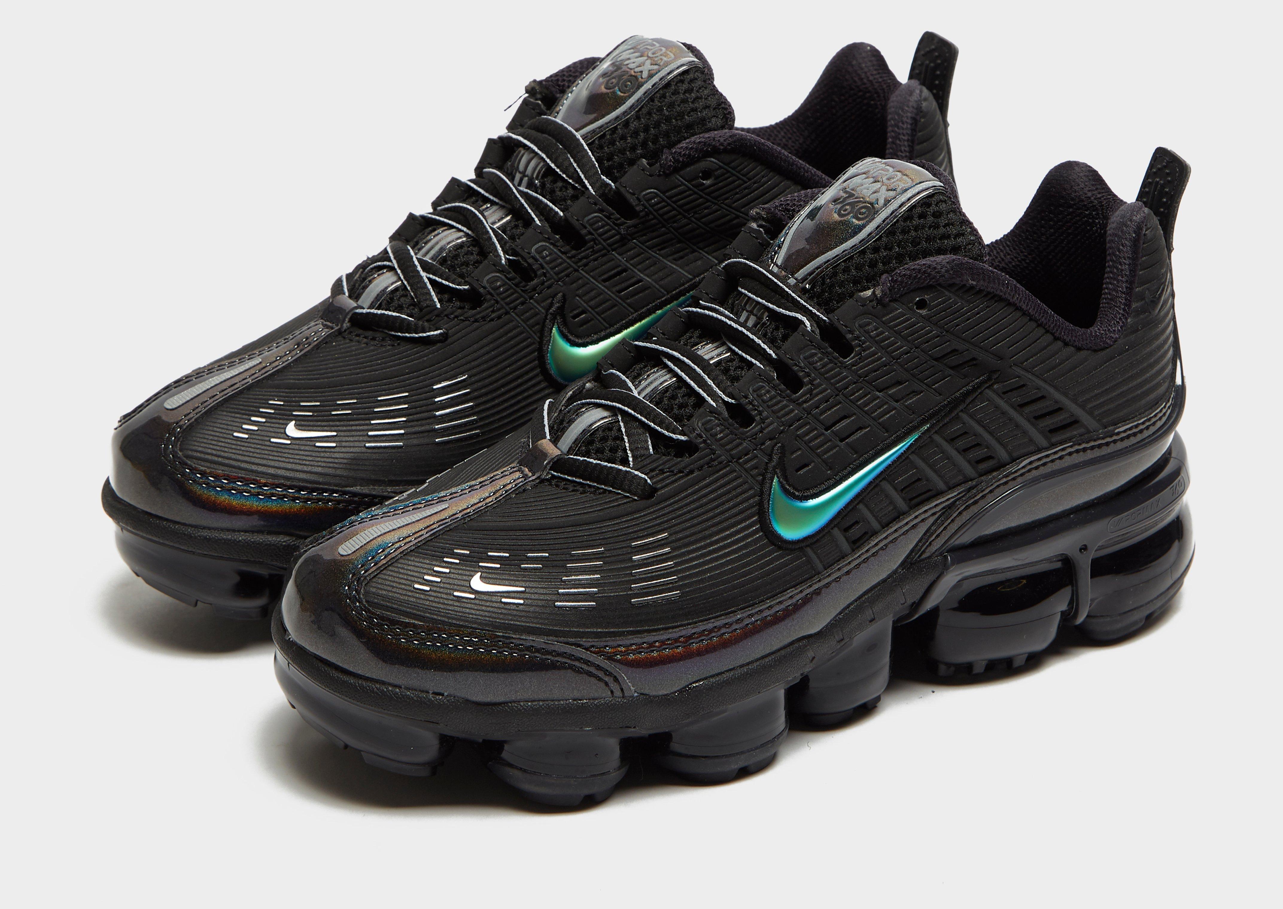 nike air vapormax 360 black iridescent