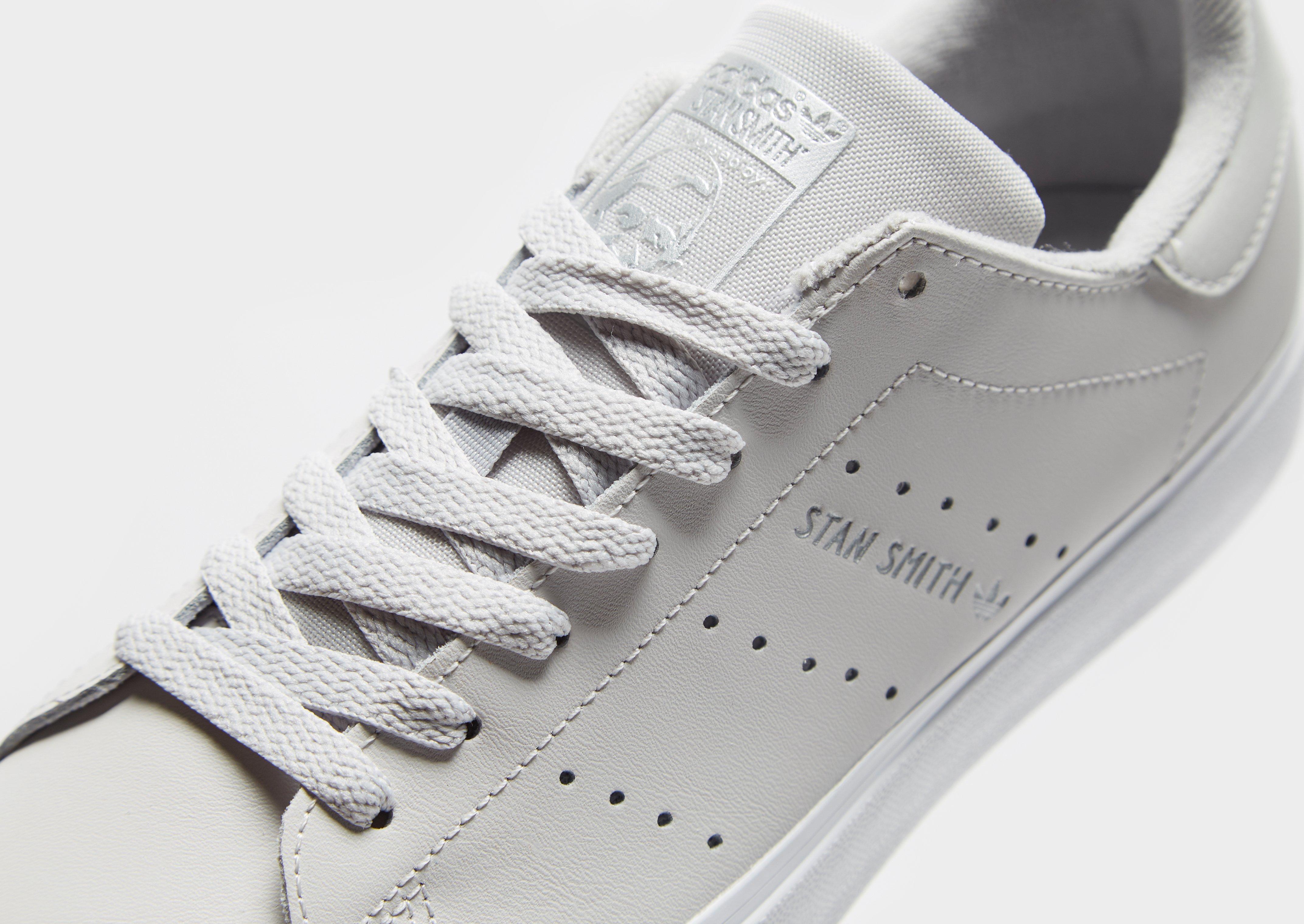 stan smith black junior