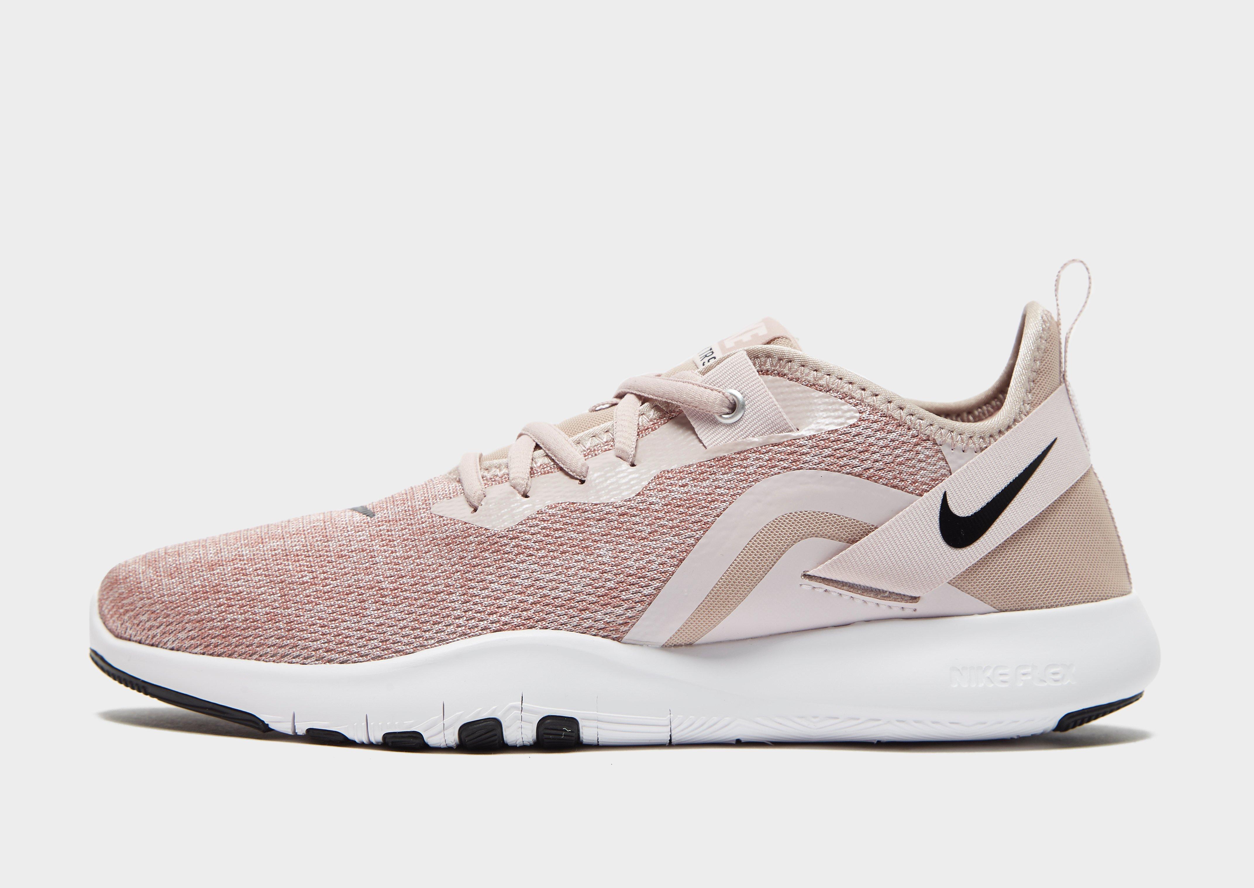 nike tr 9