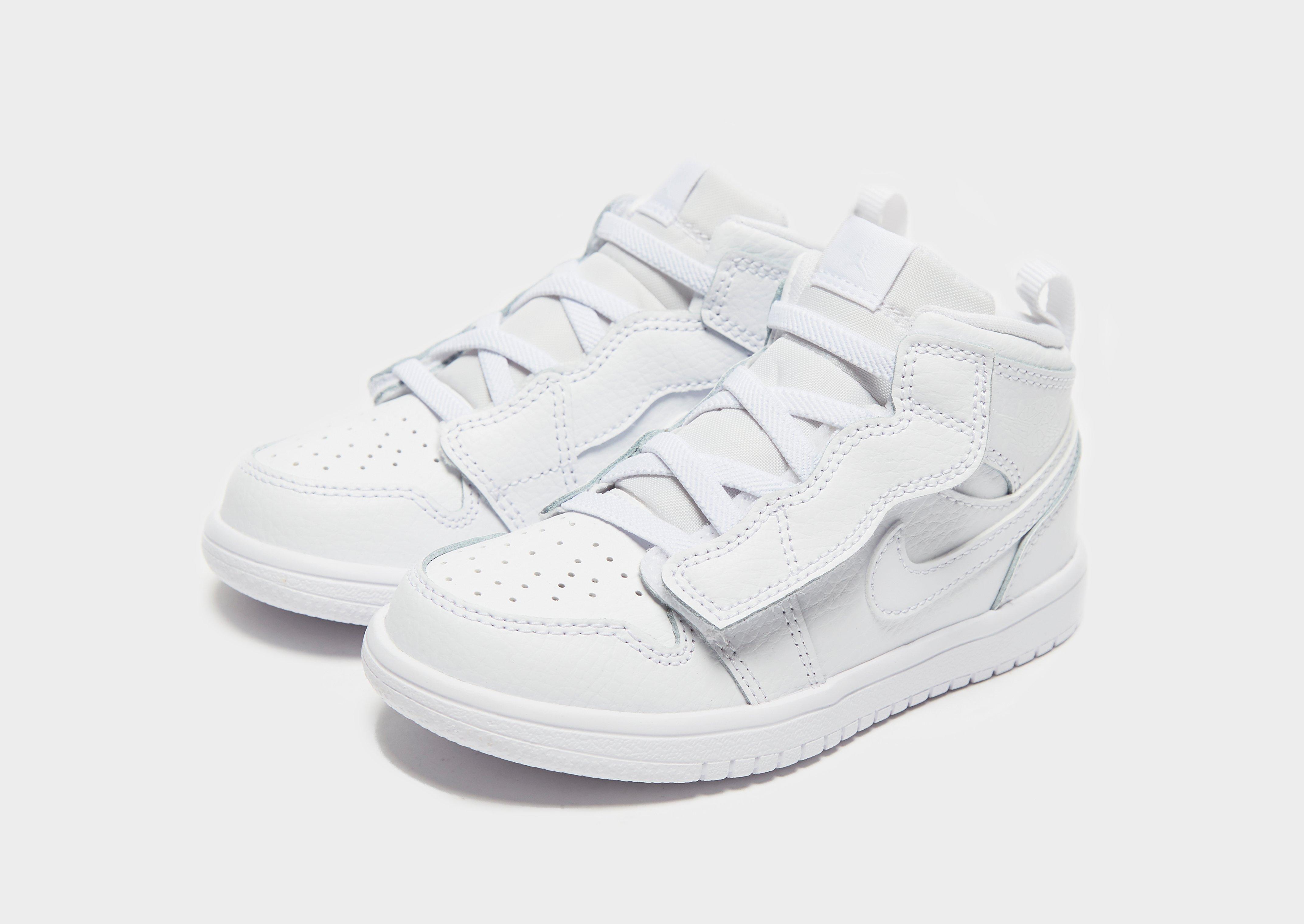 nike baby shoes white