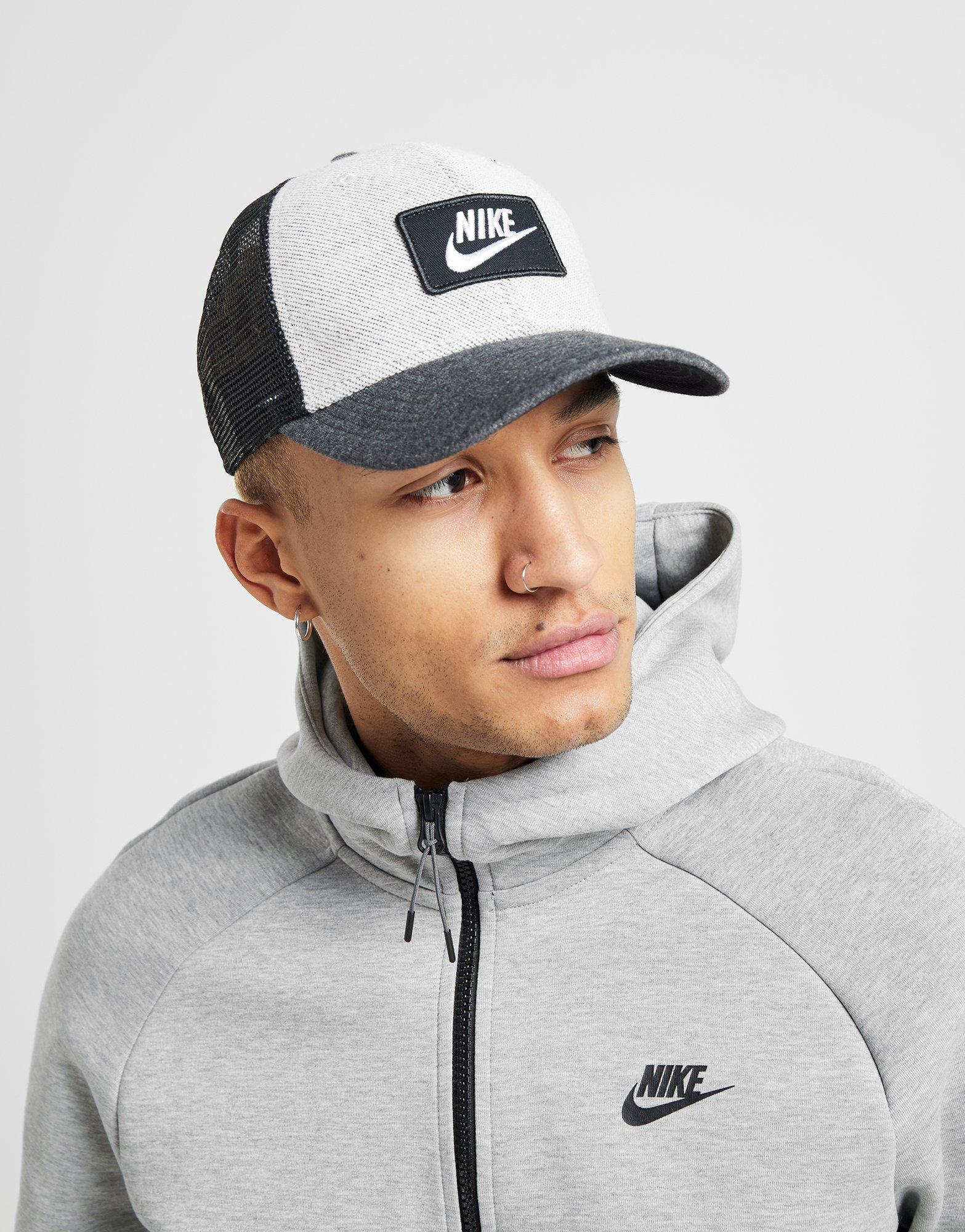 jd sports nike hat