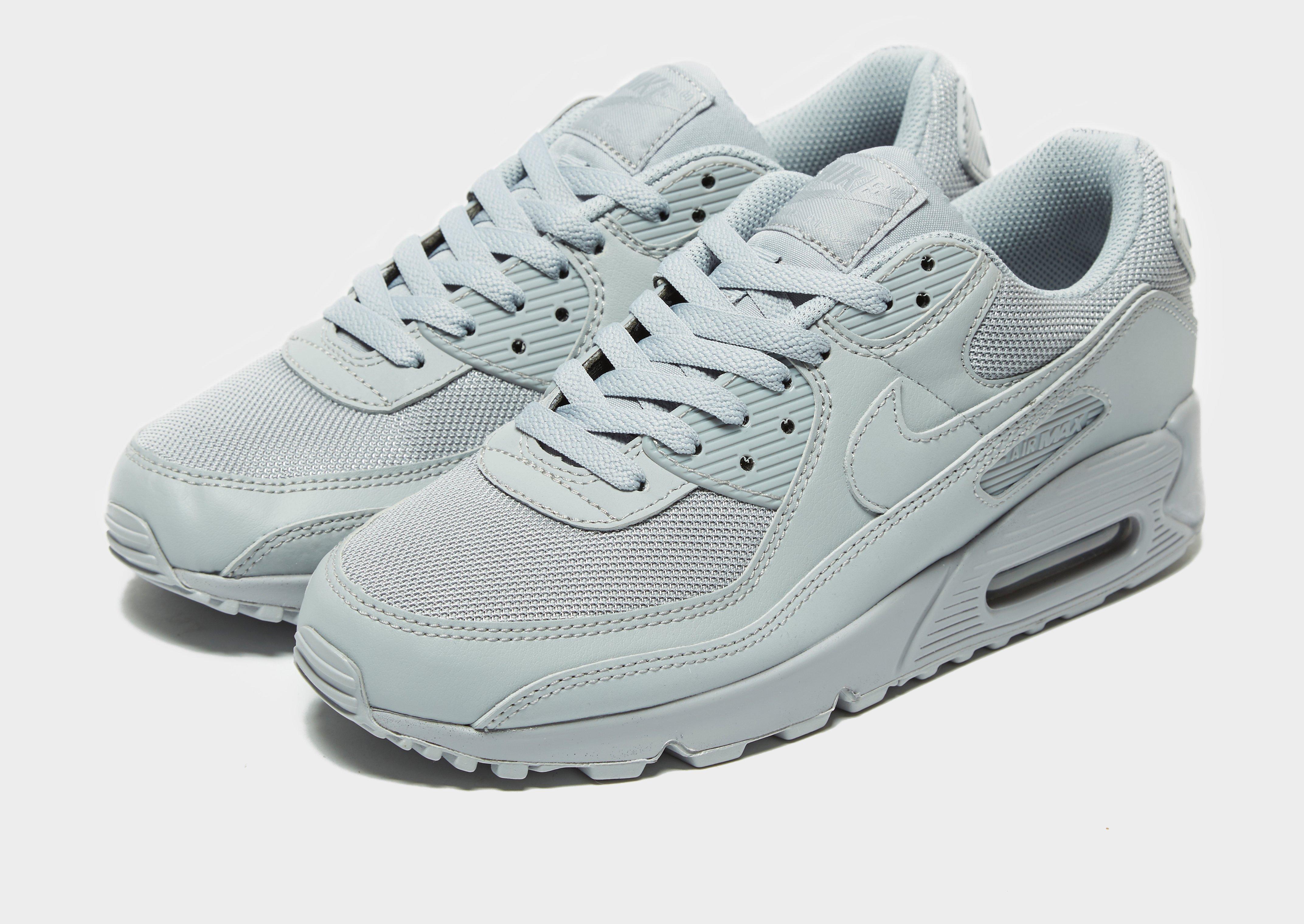 Compra Nike Air Max 90 en Gris