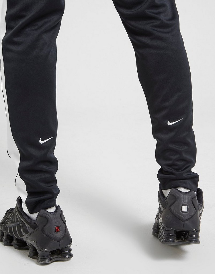 new nike double swoosh