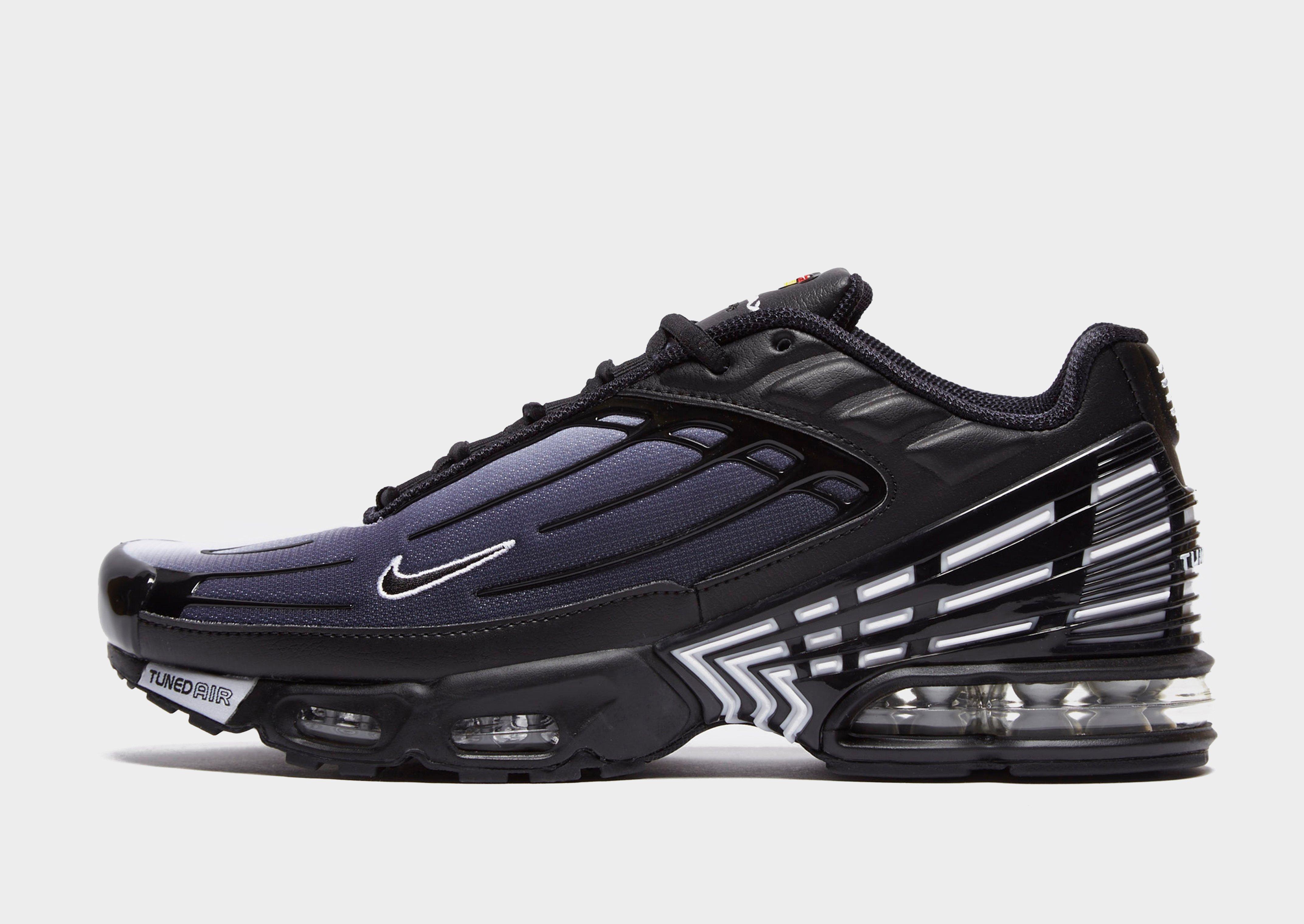 Compra Nike Air Max Plus III en Negro