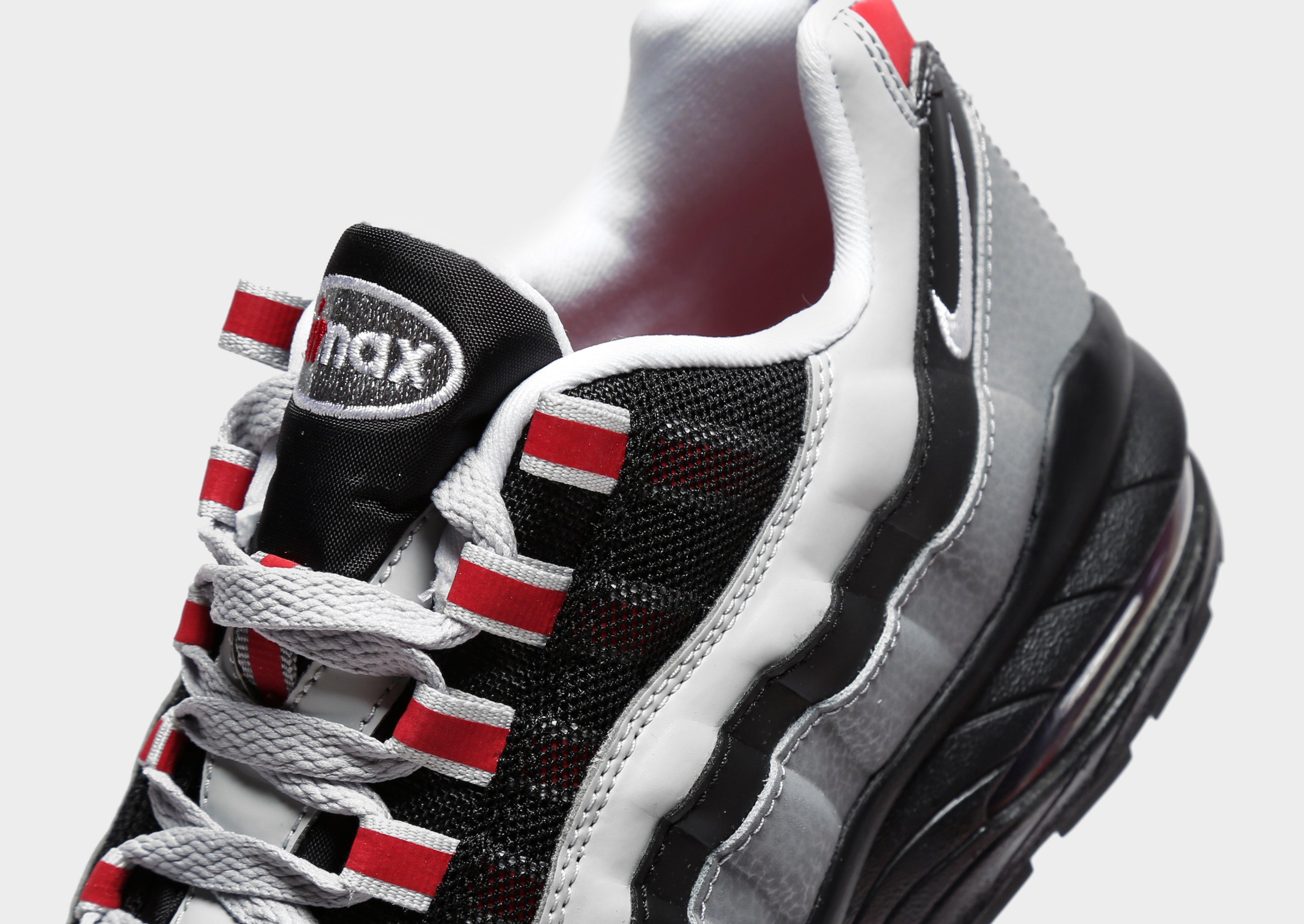 grey nike 95 junior