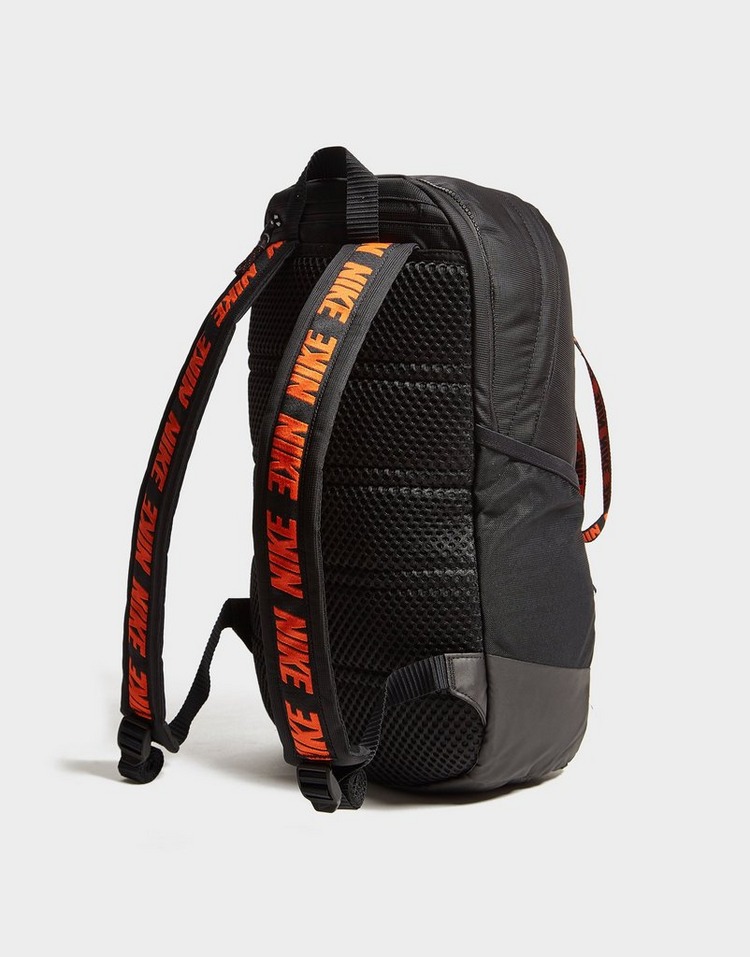 Koop Zwart Nike Essential Backpack | JD Sports