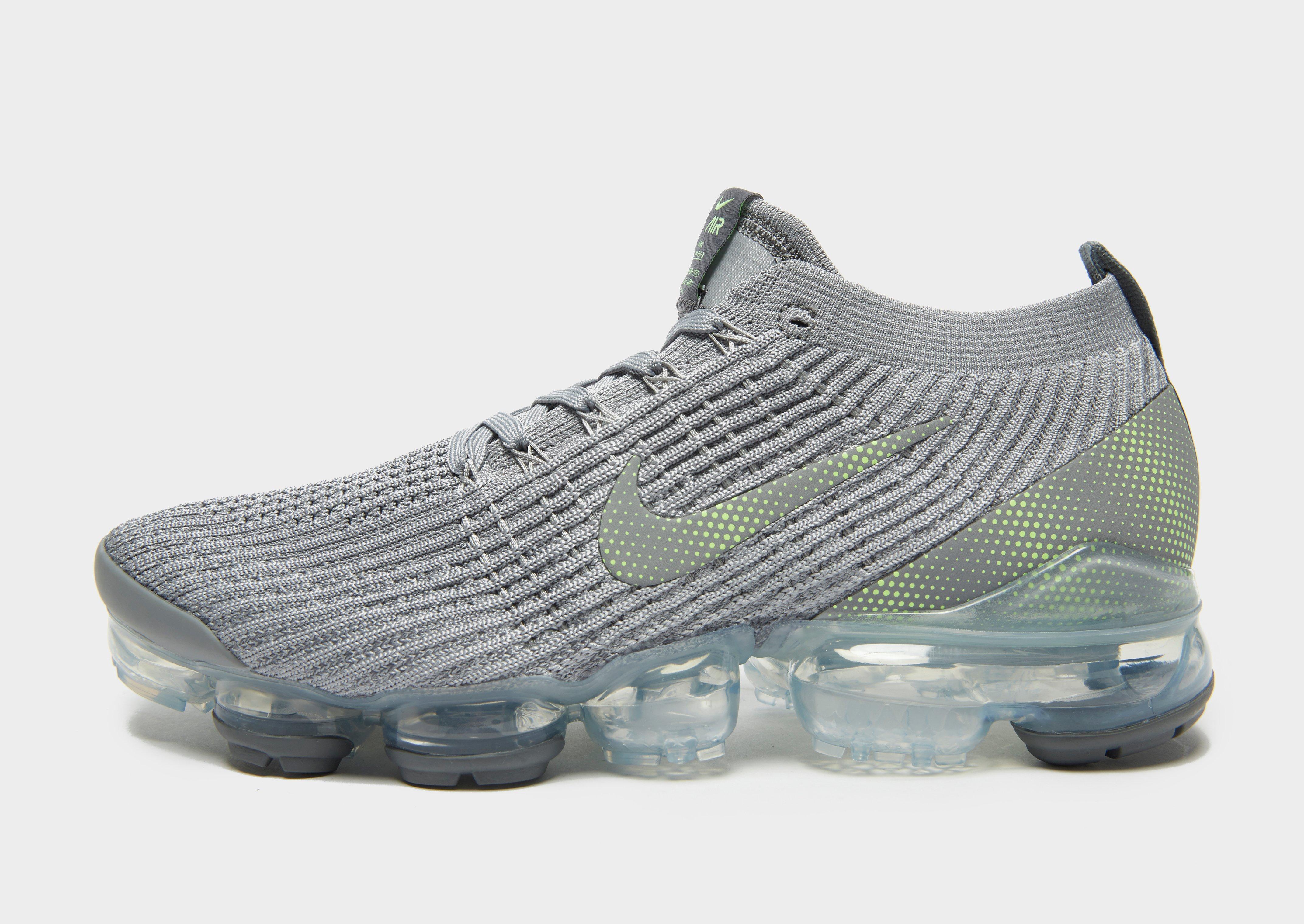 Nike Vapormax Vs Adidas Ultra Boost 3.0 GYMCADDY