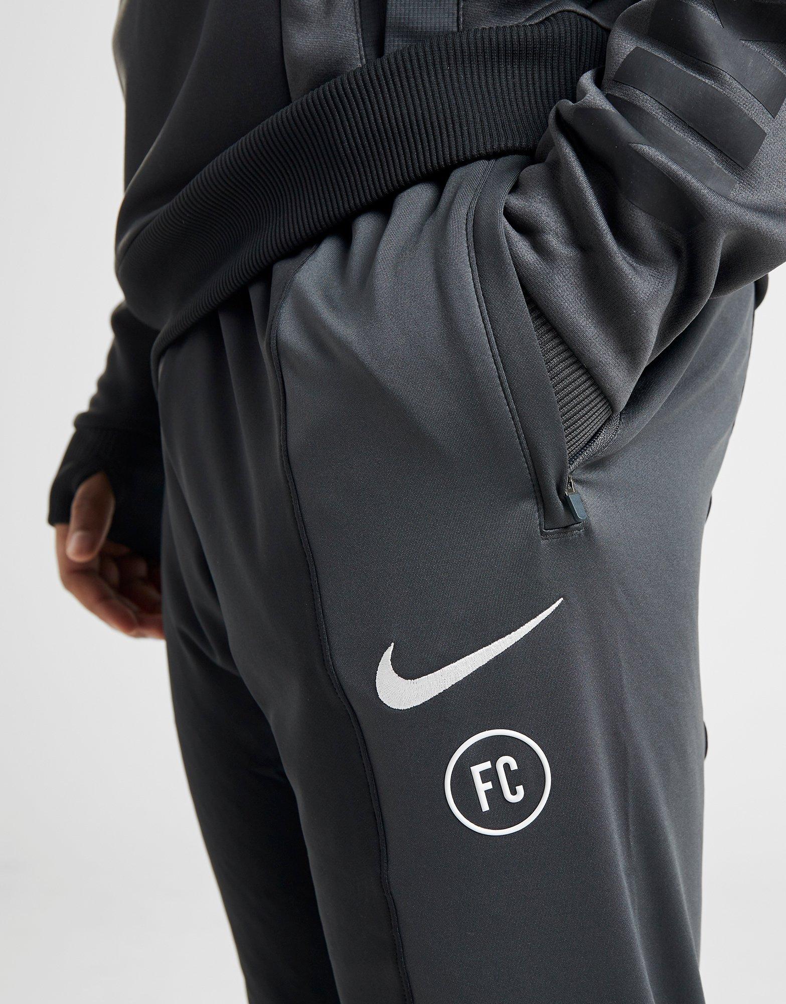 nike track pants t90