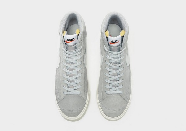 nike blazer mid 77 grise nike blazer mid 77 grise
