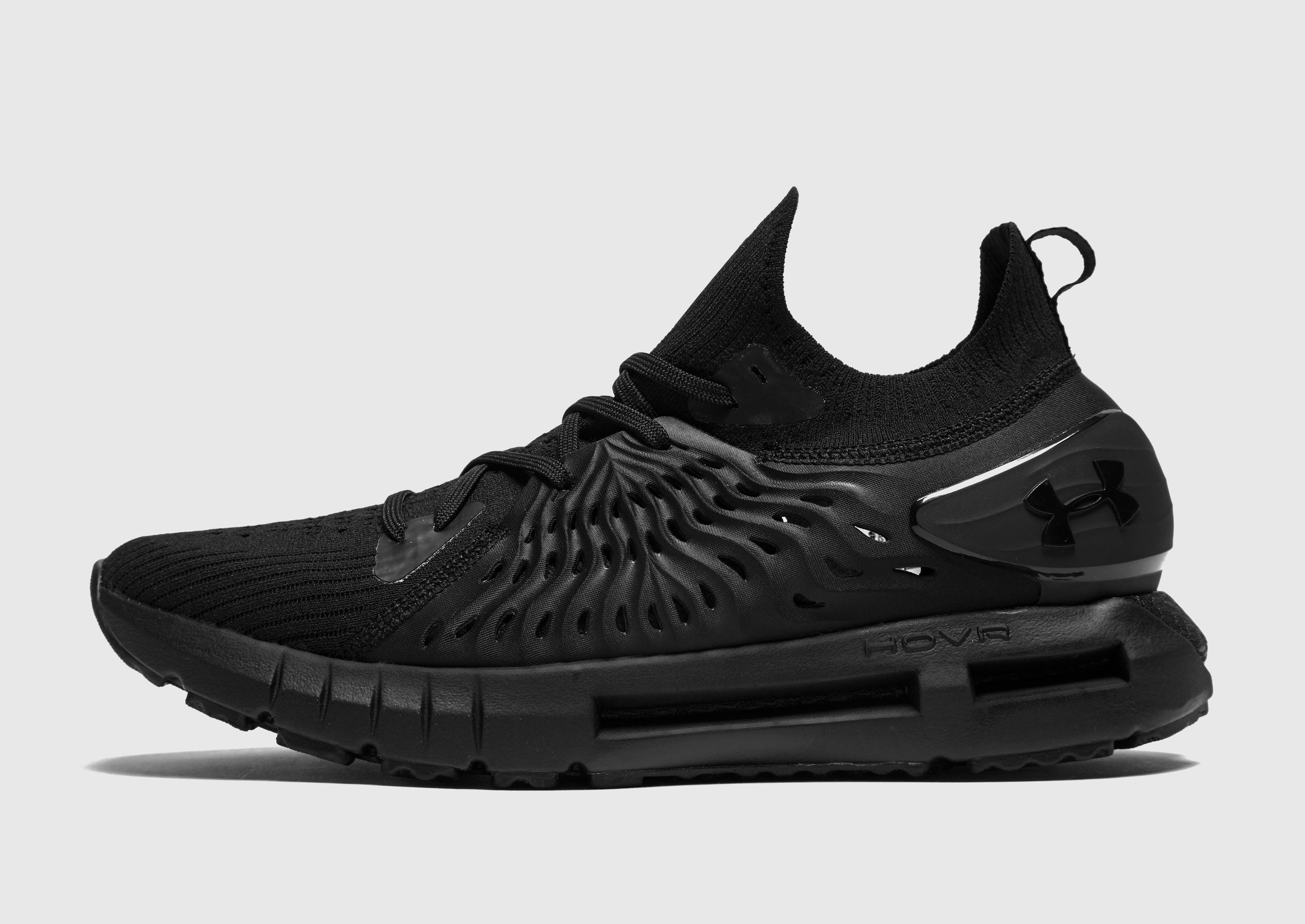 black under armour hovr