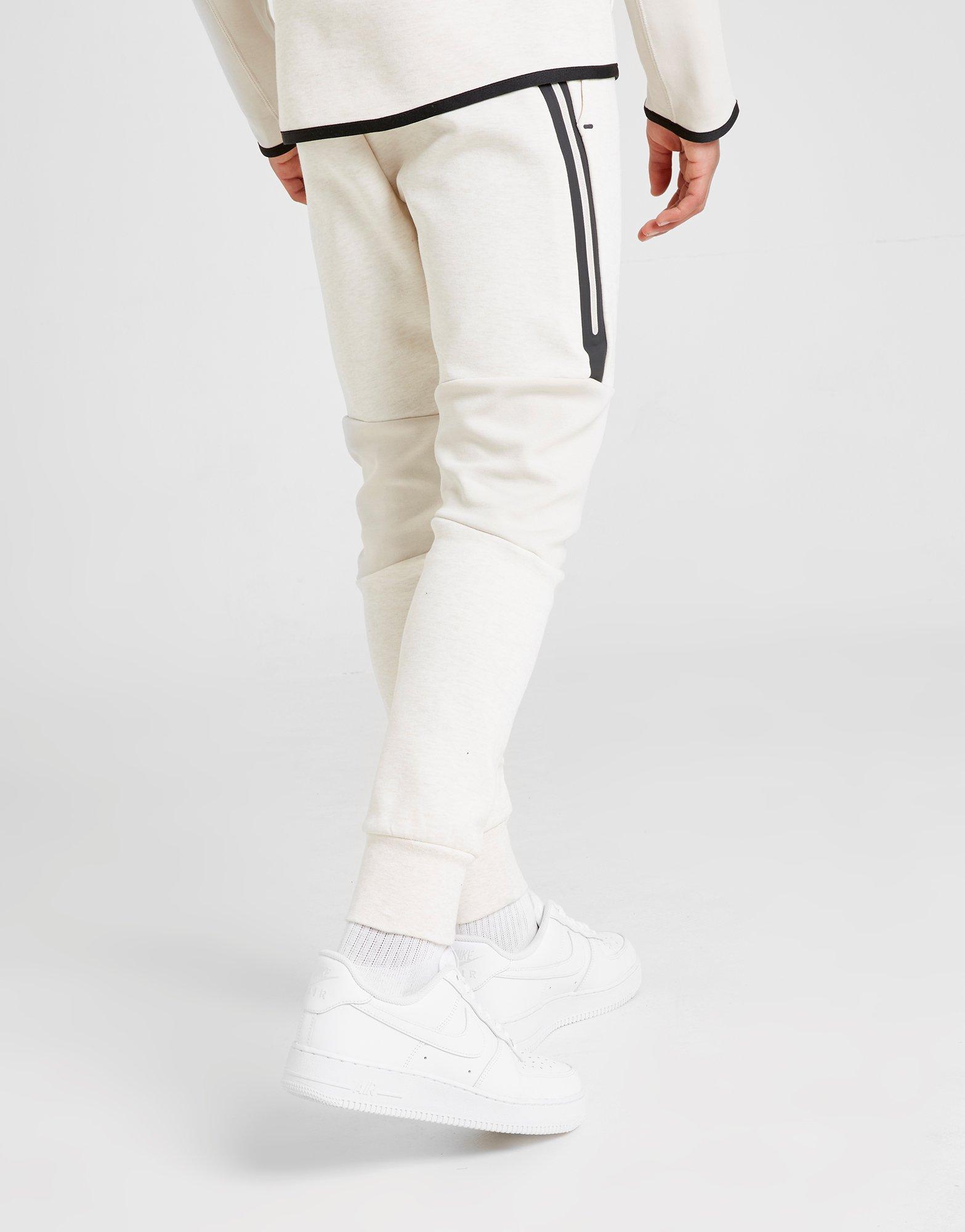 nike tech fleece pants junior