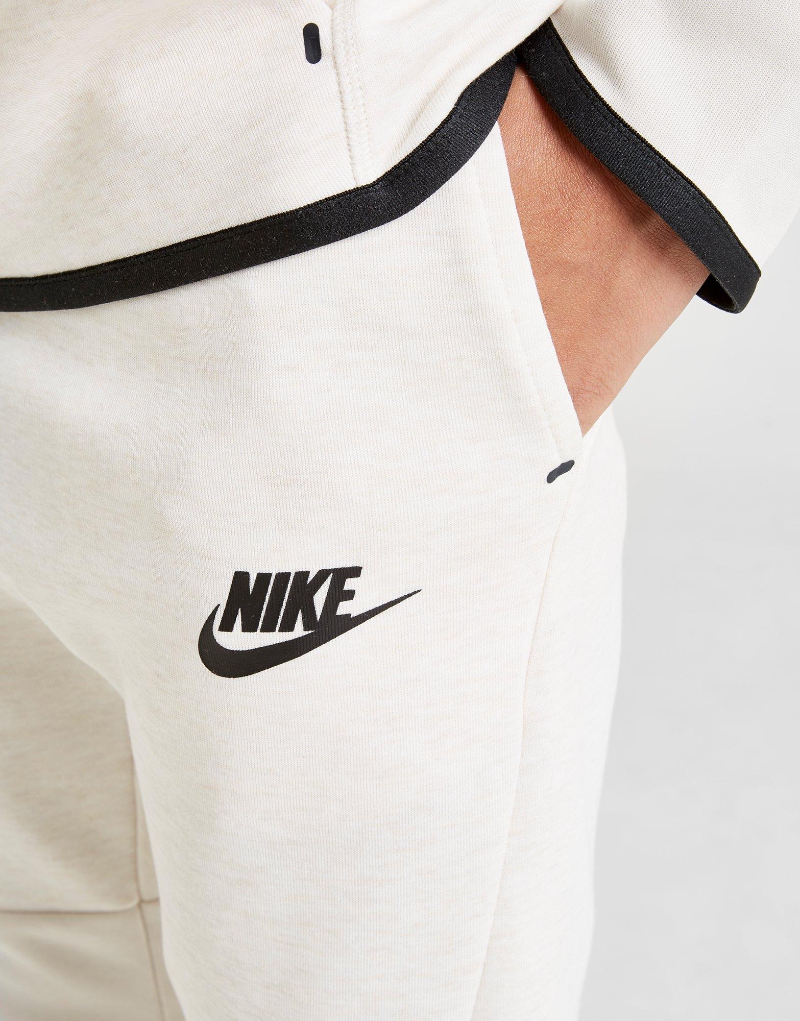 nike tech fleece pants junior