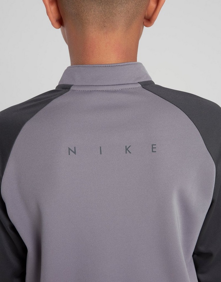 nike free academy