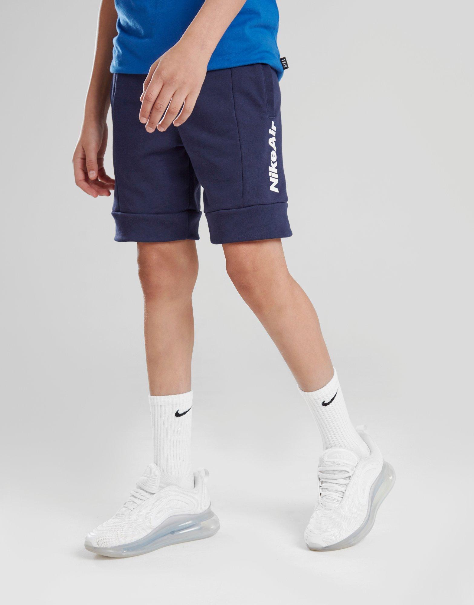 nike sponsored footballers