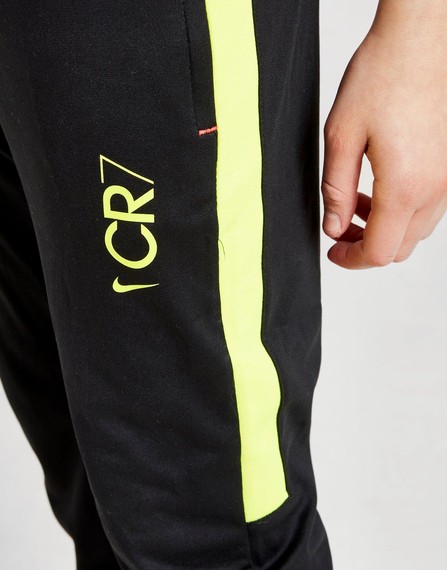 cr7 track pants